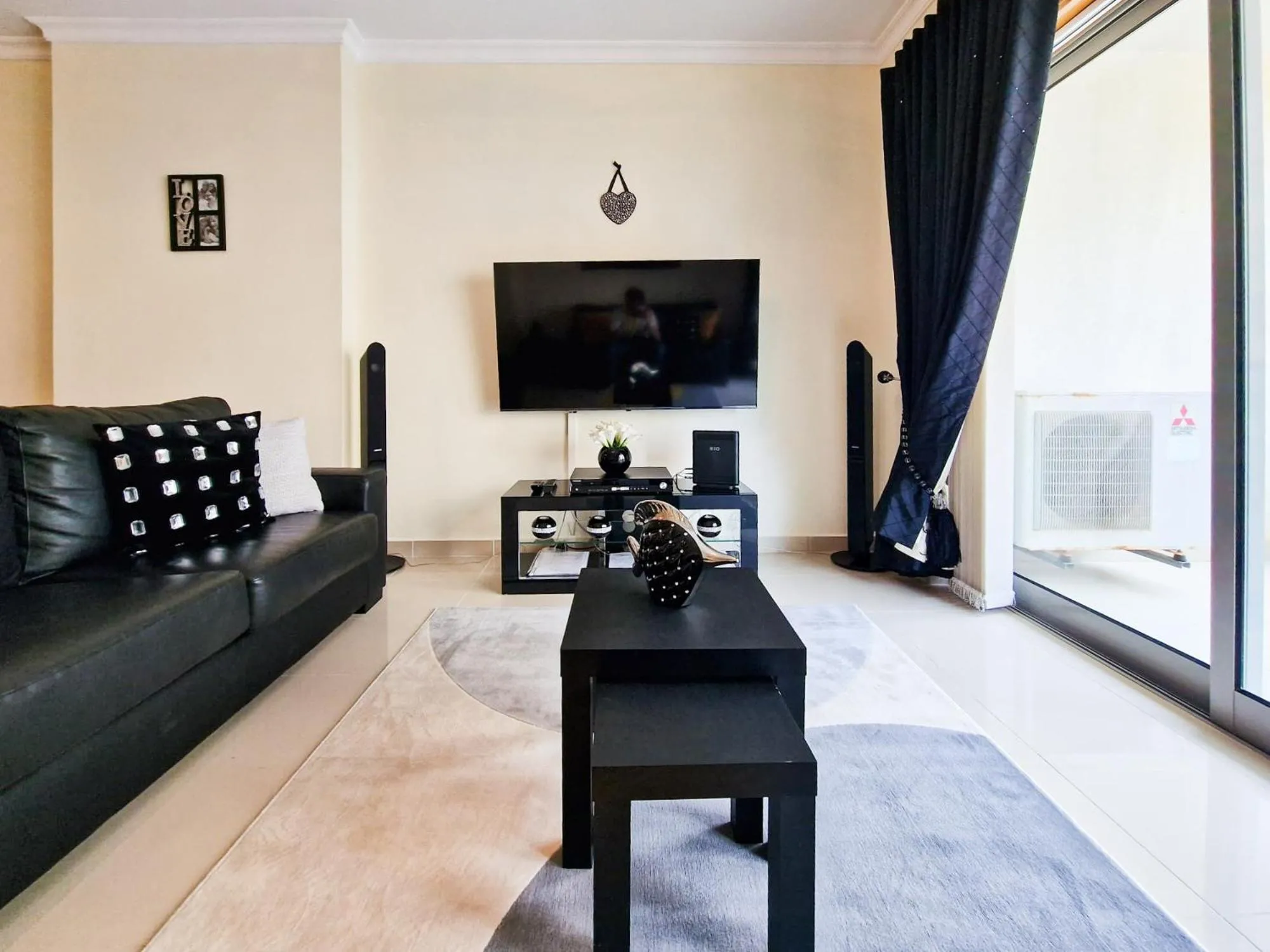 Bed in Apartment Rocha Oceano Azul Charming