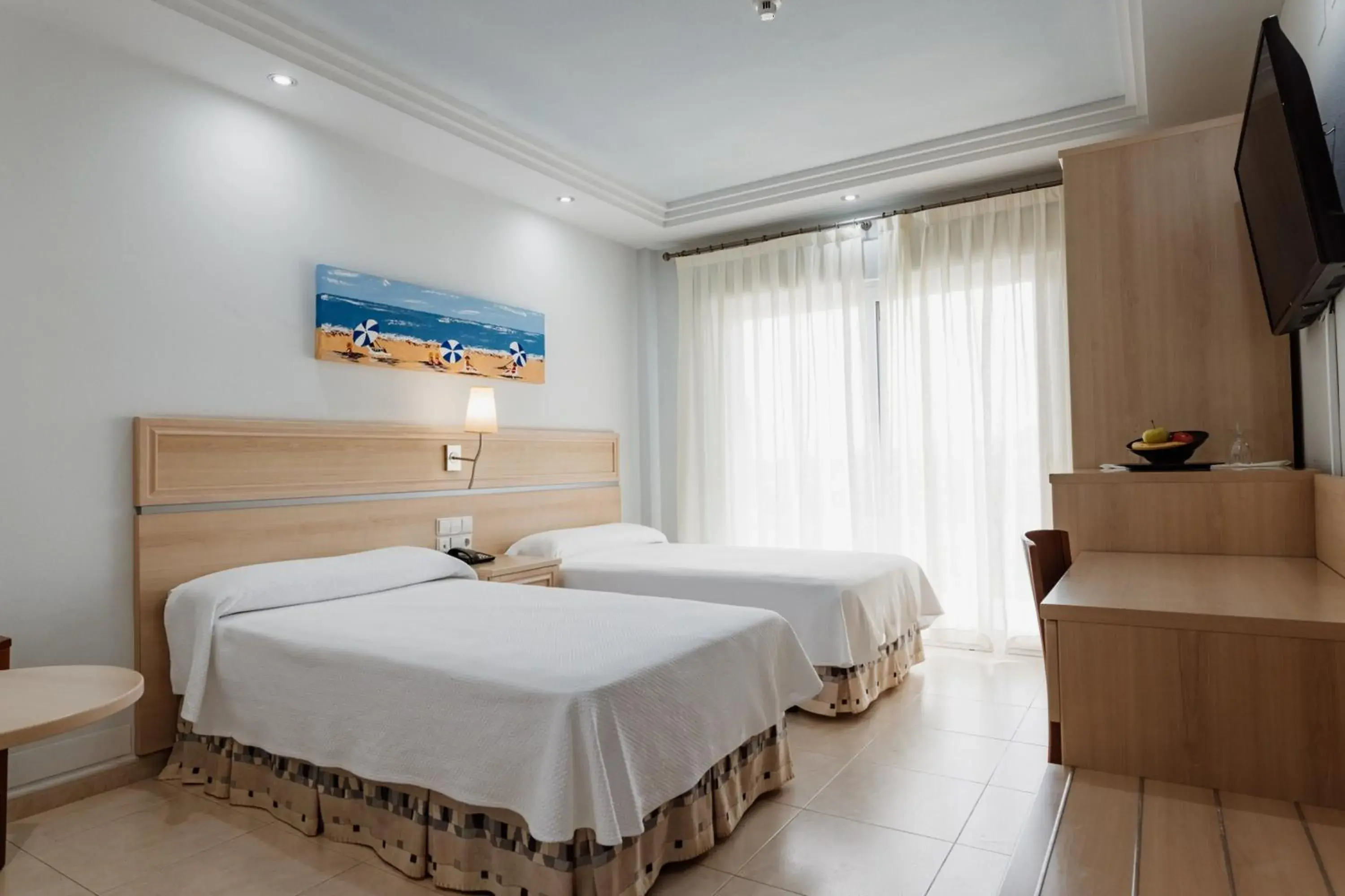 Standard Double Room with Terrace in Hotel Las Gaviotas Standard Double Room with Terrace in Hotel Las Gaviotas