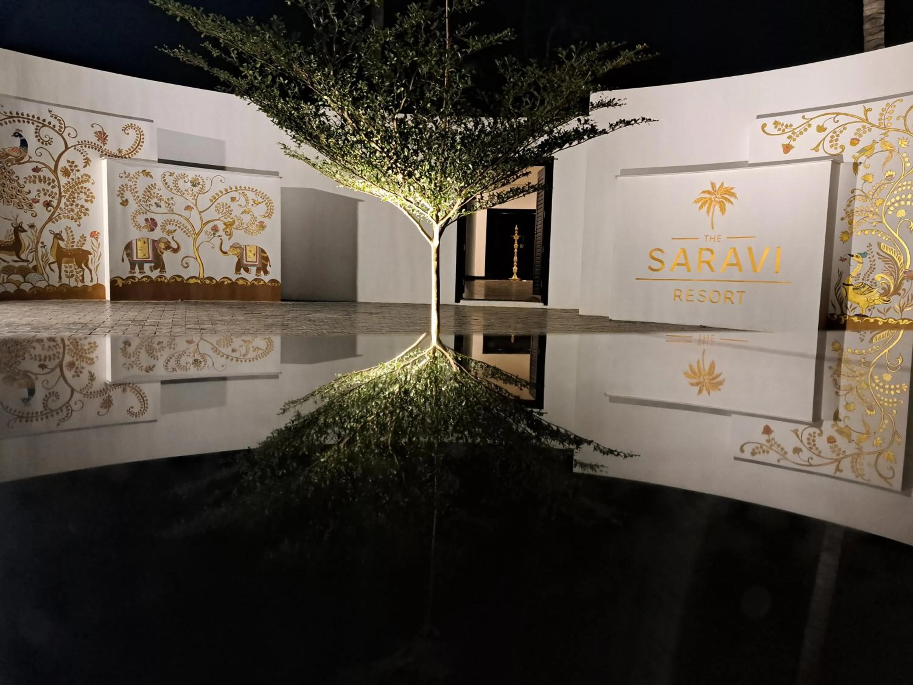 Facade/entrance in The Saravi Resort