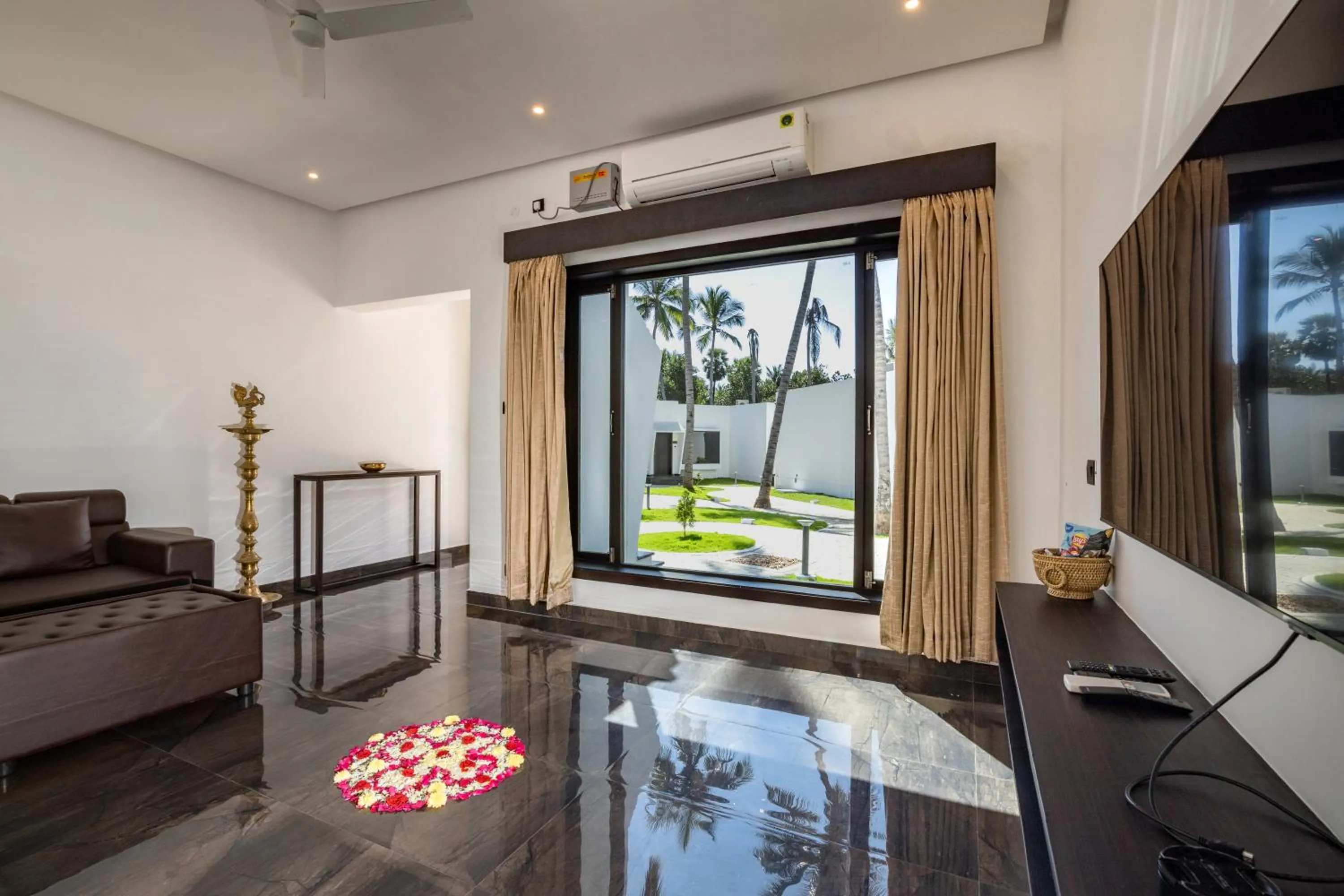 Seating area in The Saravi Resort