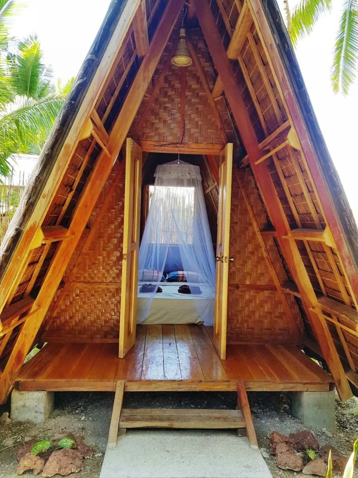 Hola Beach Resort