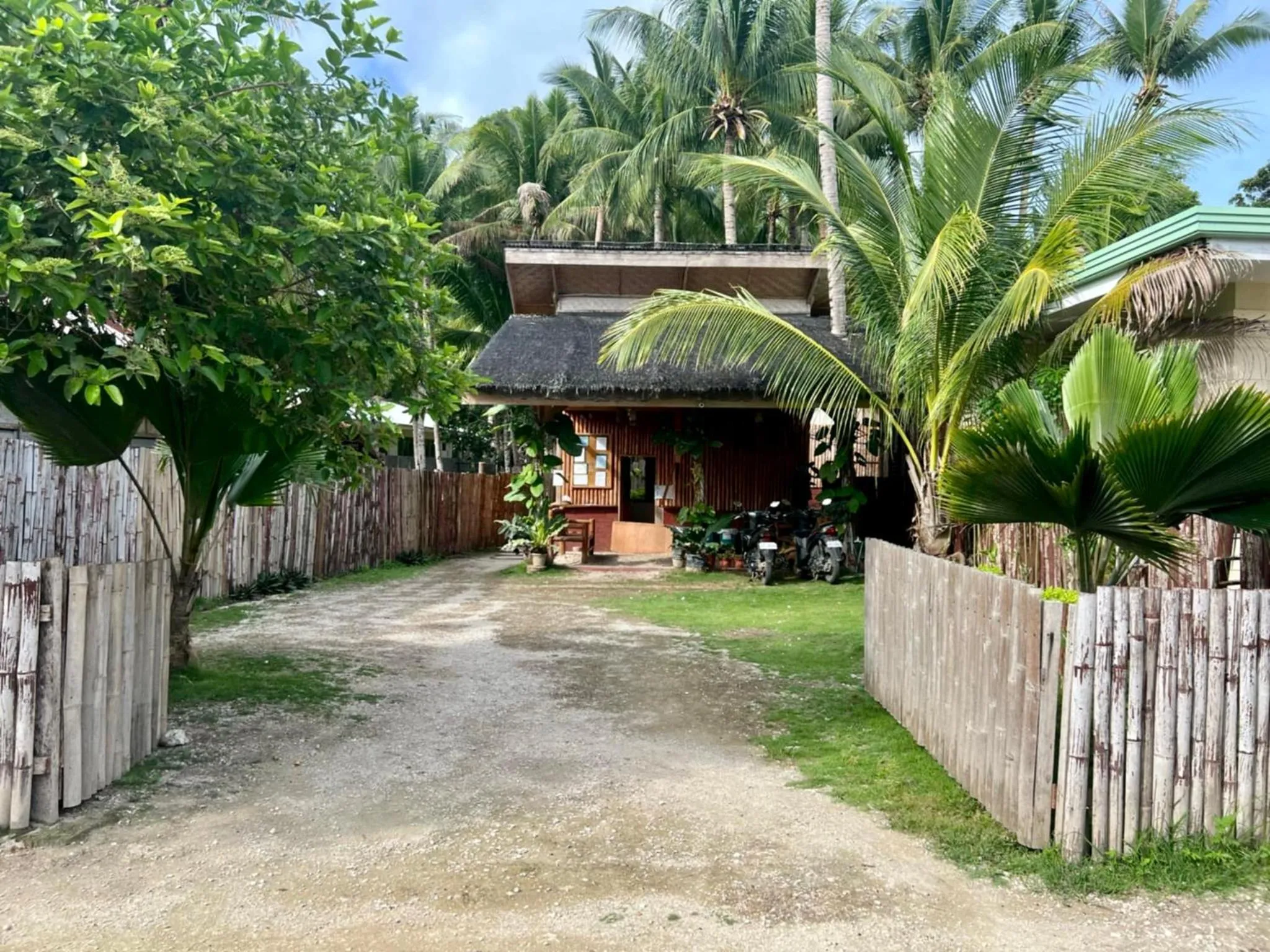 Hola Beach Resort