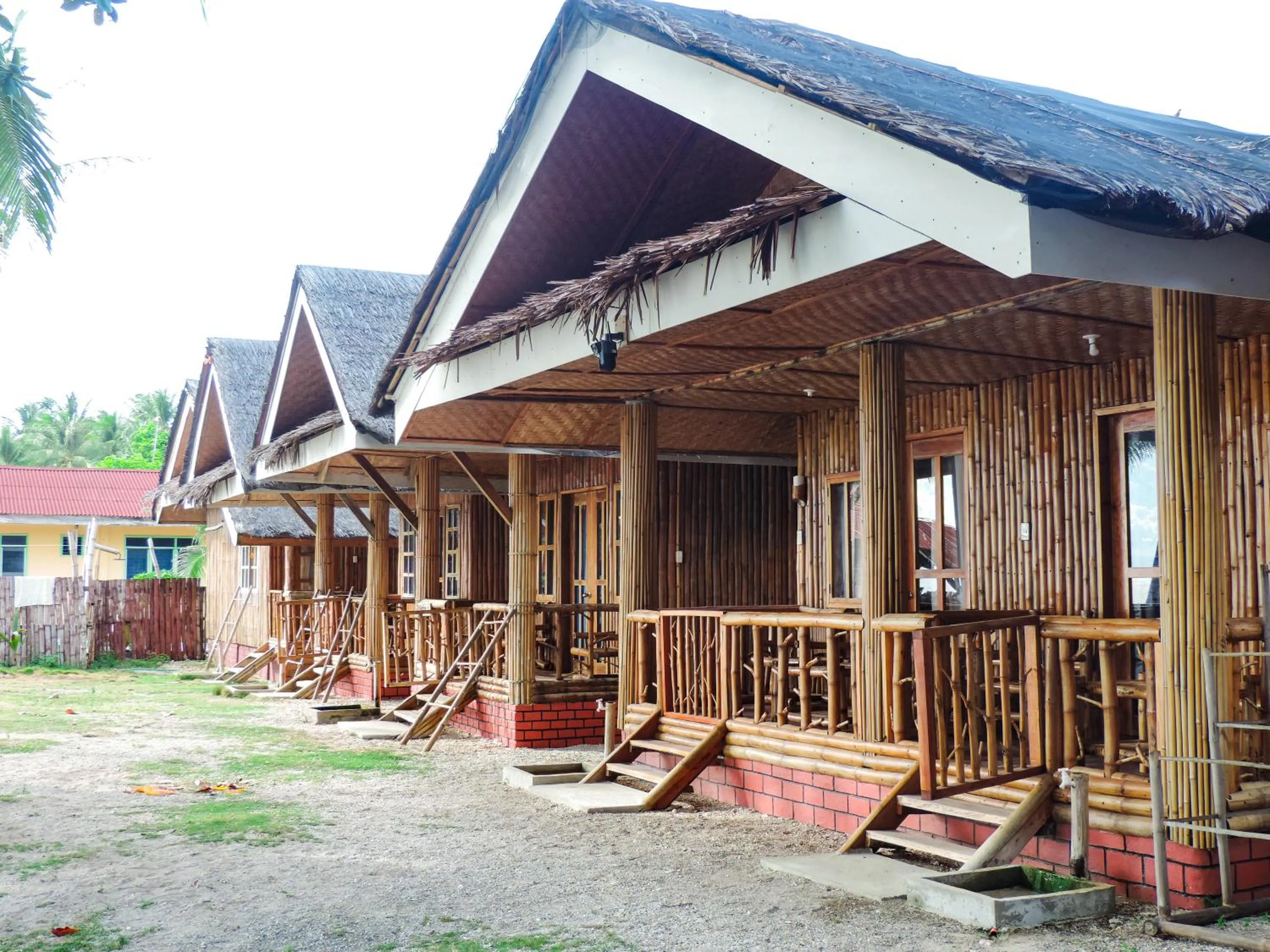 Hola Beach Resort