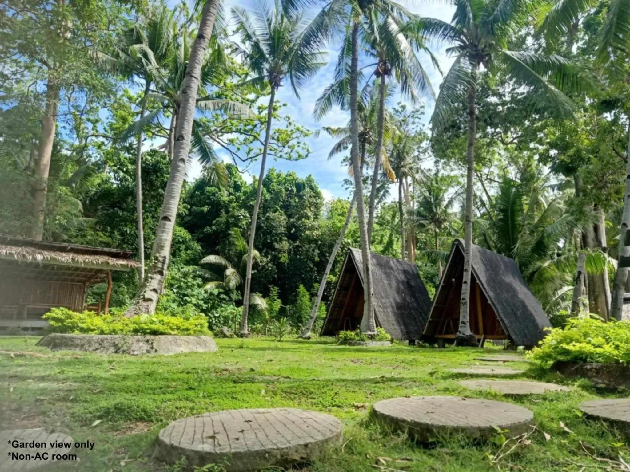 Hola Beach Resort