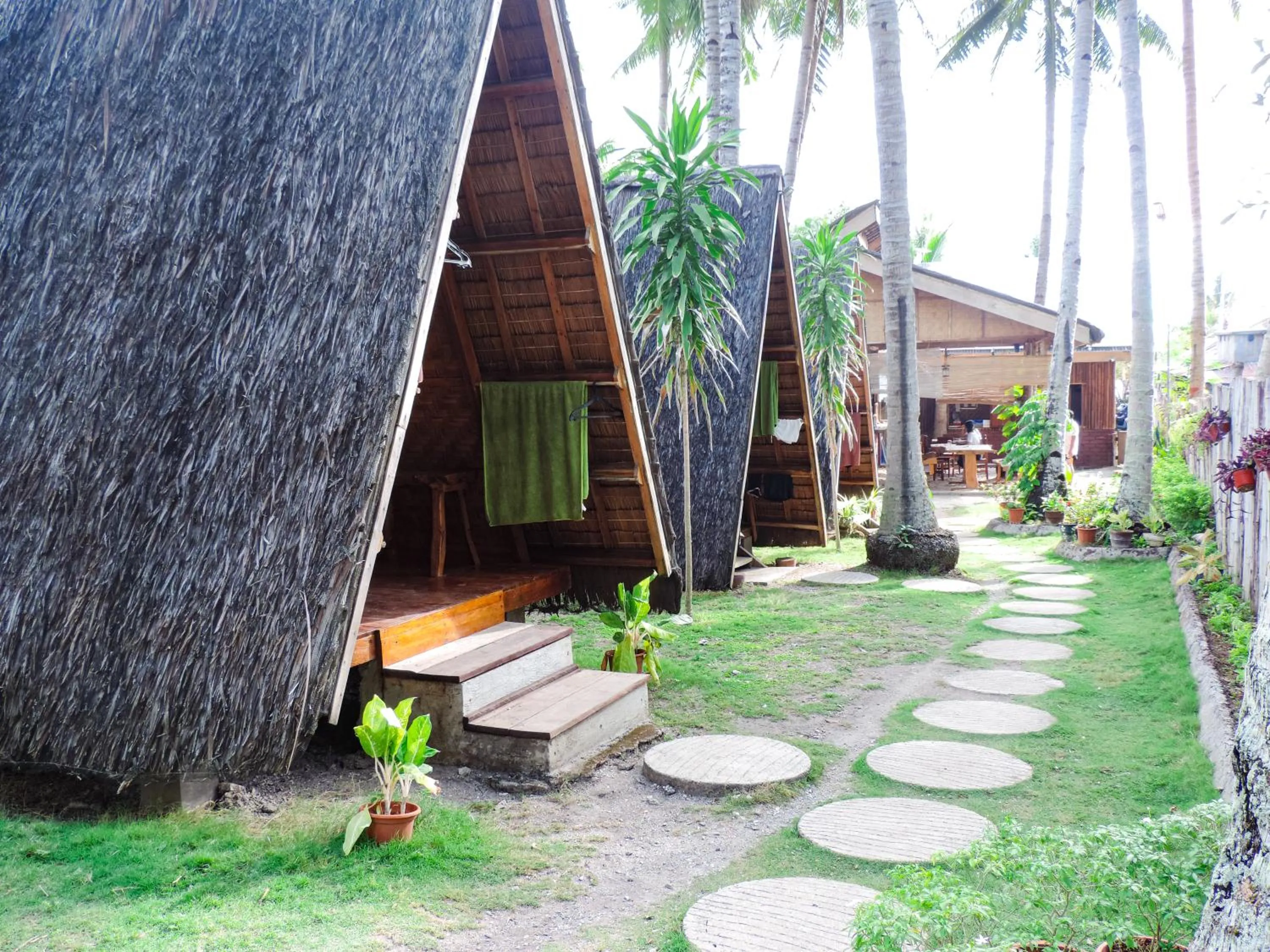 Hola Beach Resort