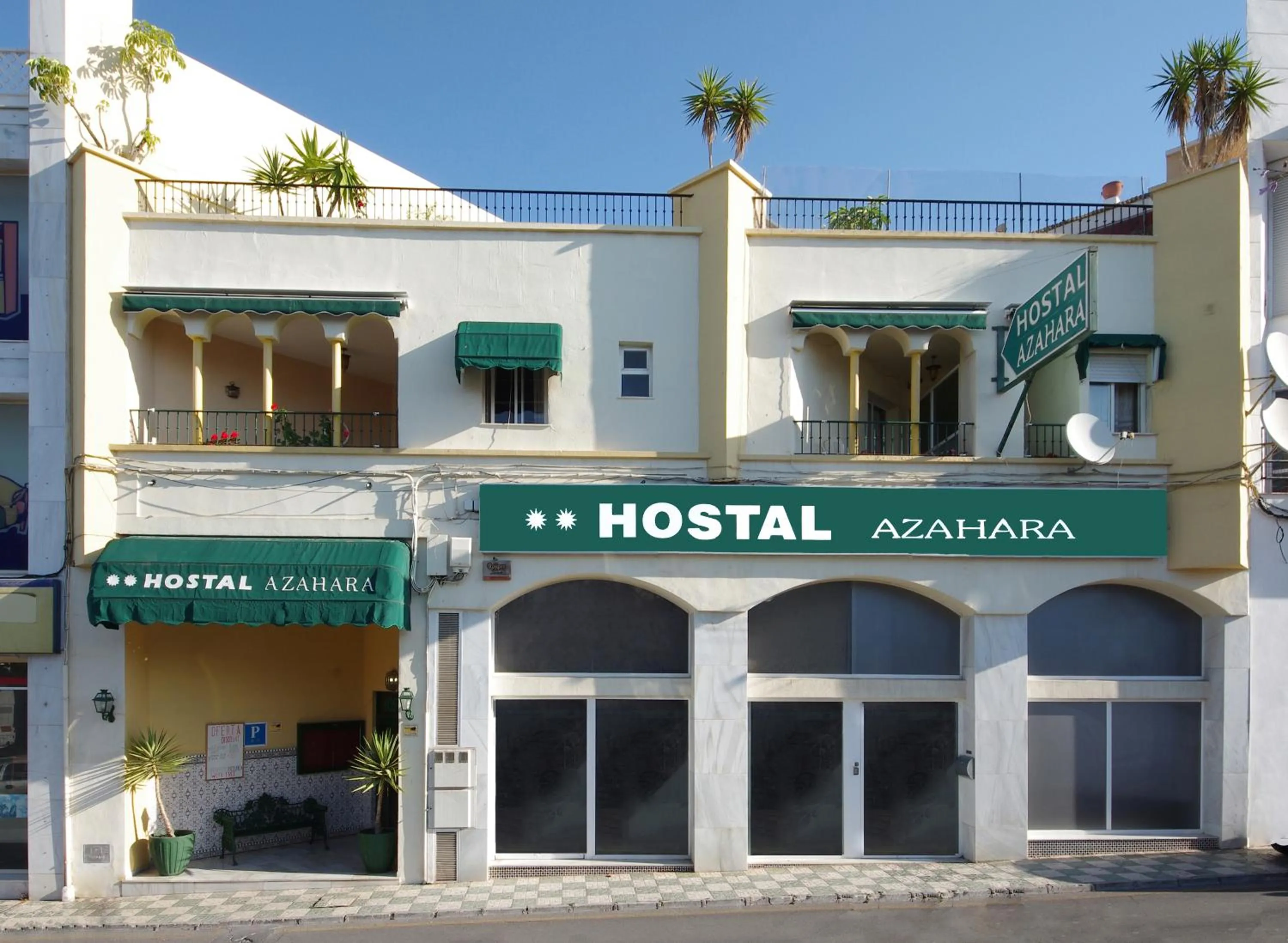 Property building in Hostal Azahara