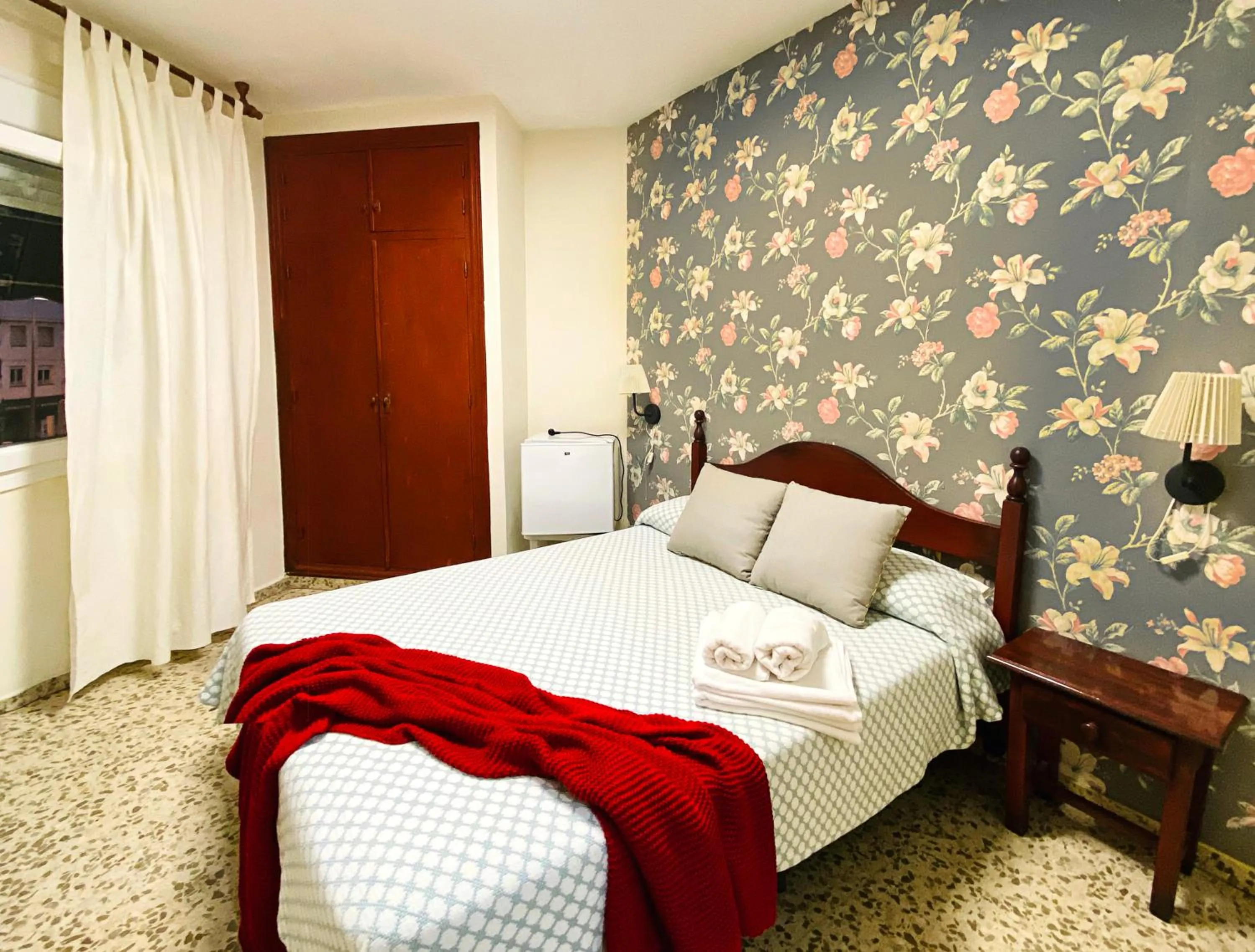 Bed in Hostal Azahara