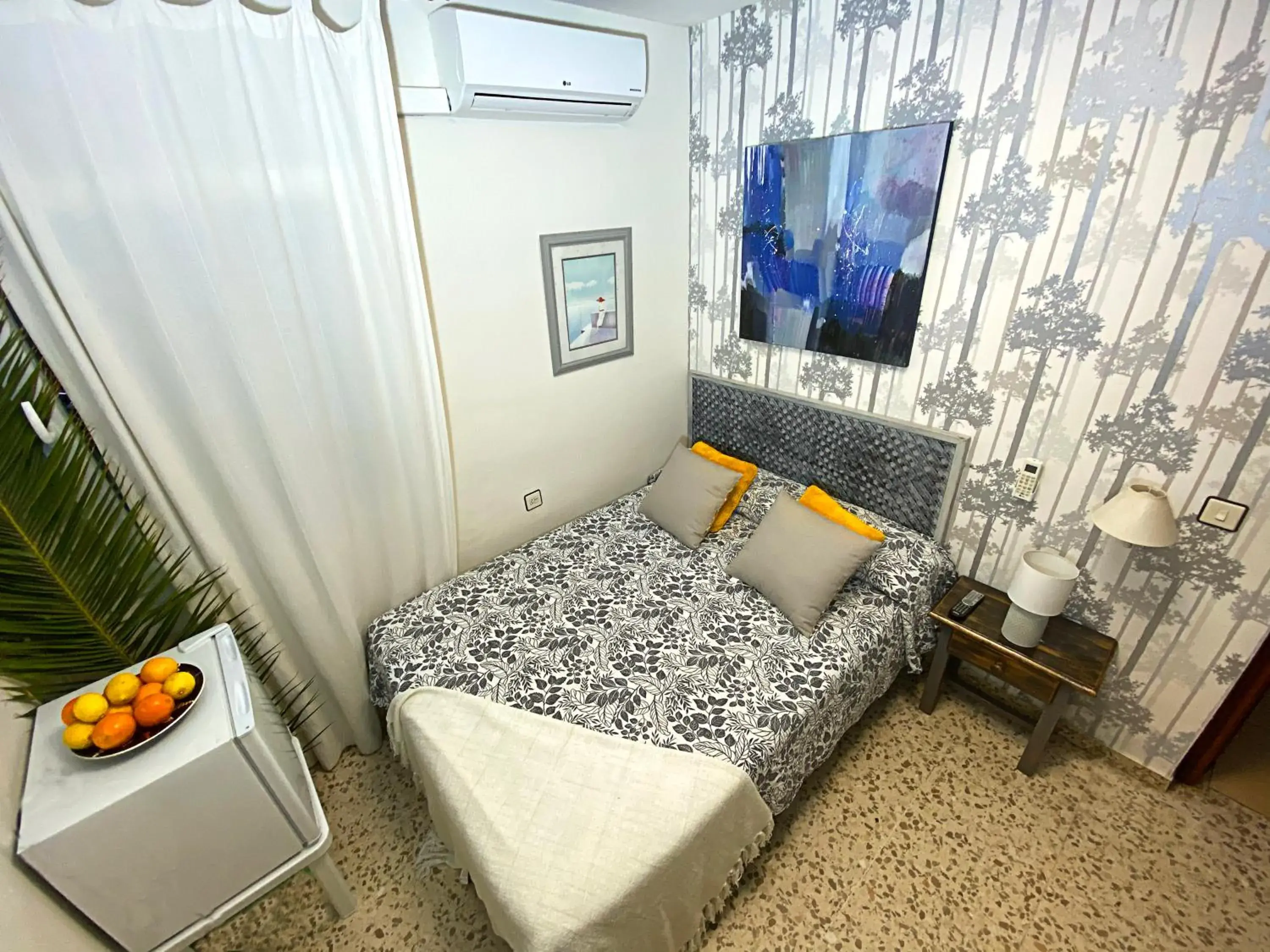 Double Room in Hostal Azahara Double Room in Hostal Azahara