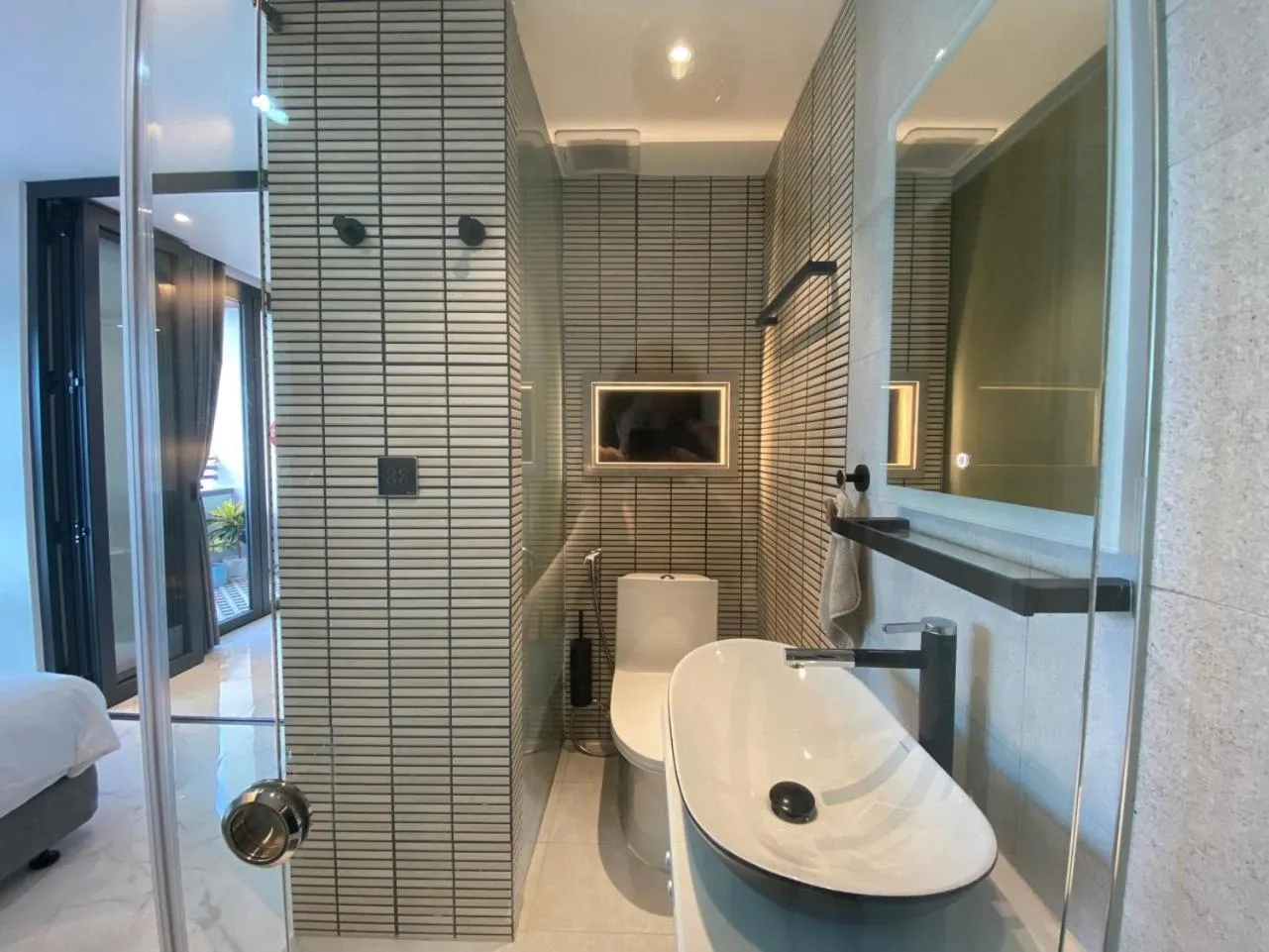 Toilet in Mường Thanh Grand Seaview Đà Nẵng Apartment