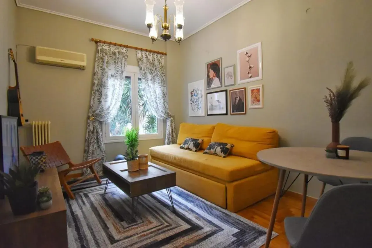 Vintage Apartment Vintage Apartment