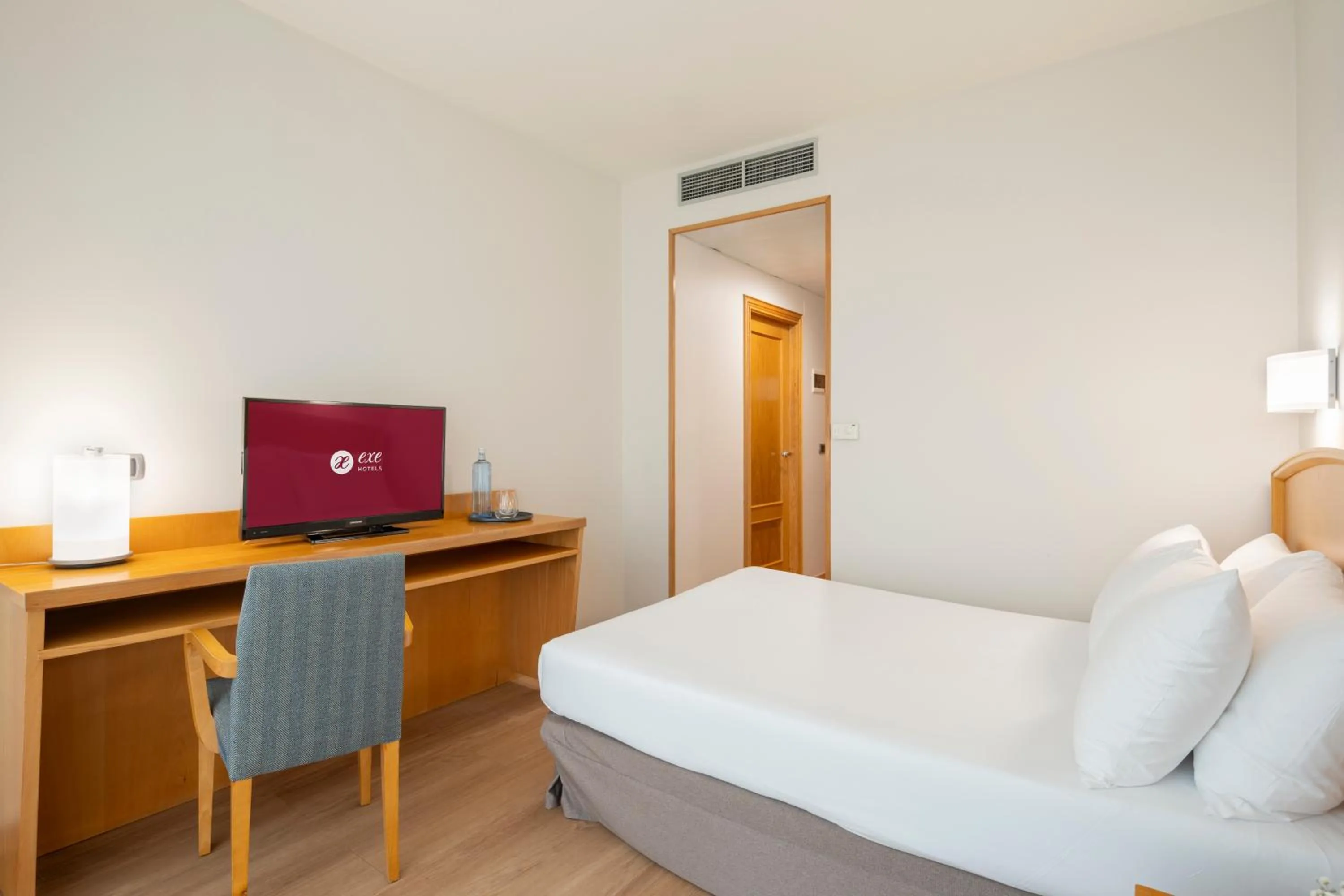 Bed in Exe Area Central