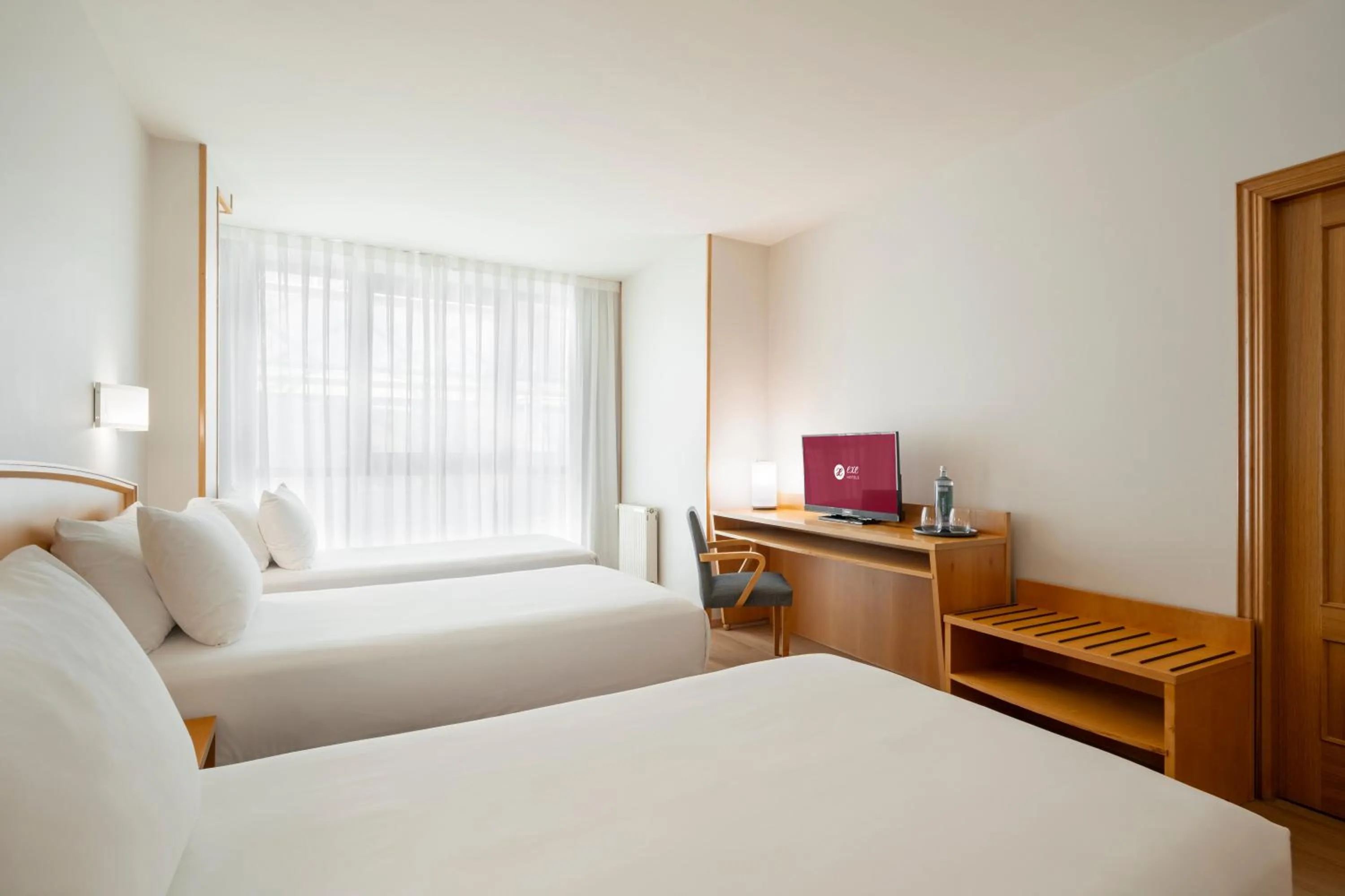 Bed in Exe Area Central