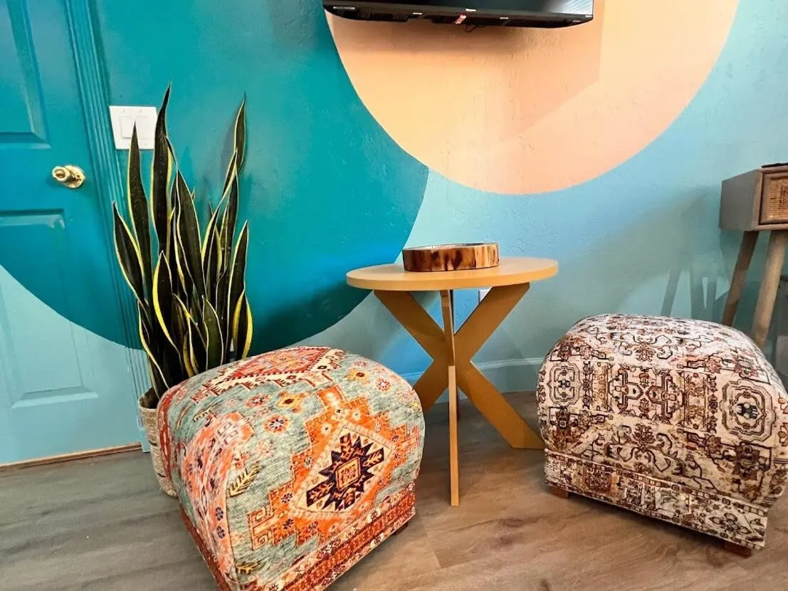 TV and multimedia in Somerset Hotel