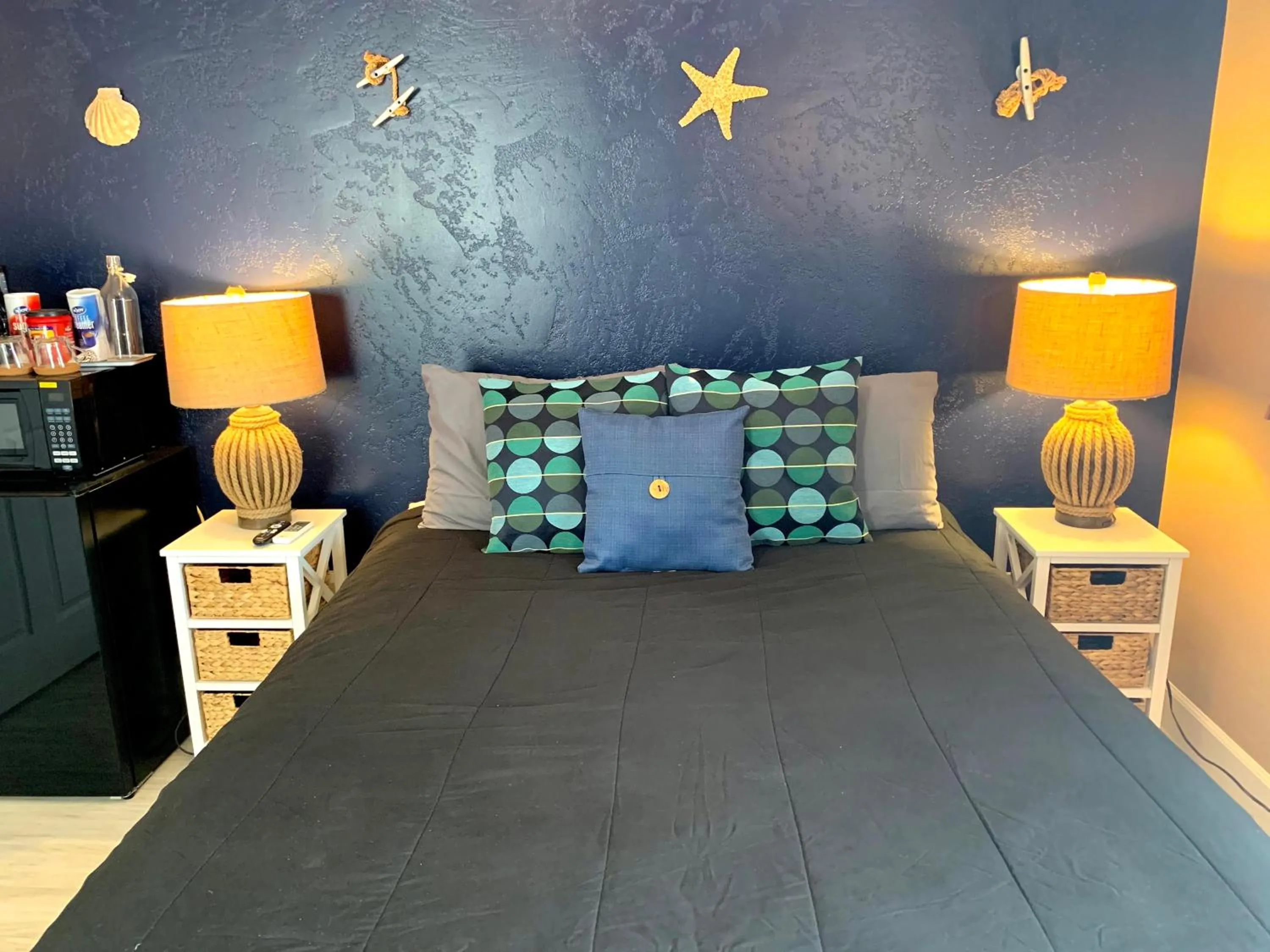 Photo of the whole room in Somerset Hotel