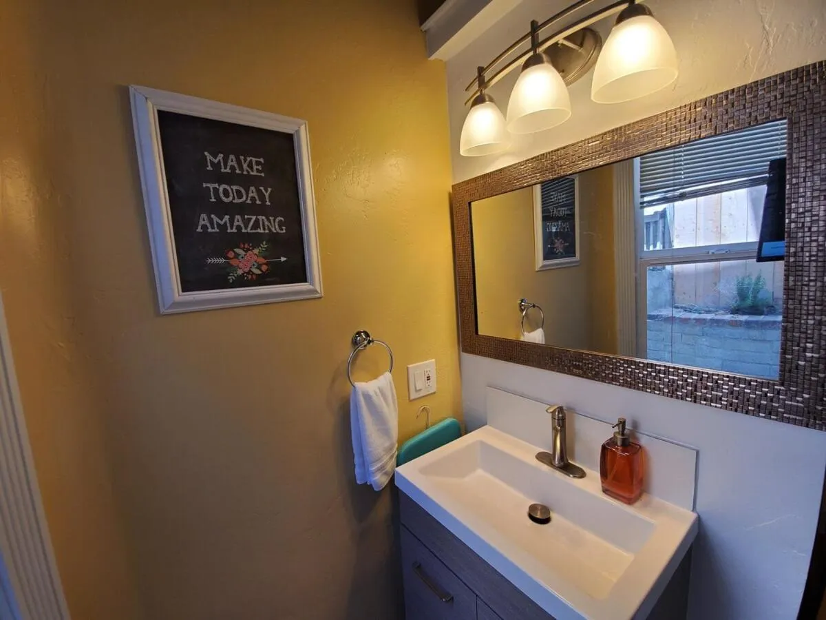 Bathroom in Somerset Hotel