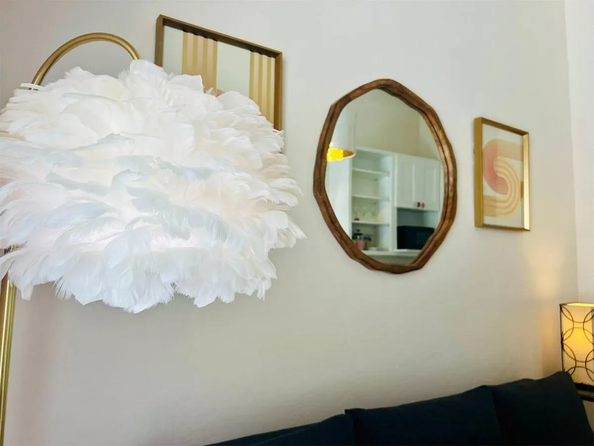 Seating area in Somerset Hotel