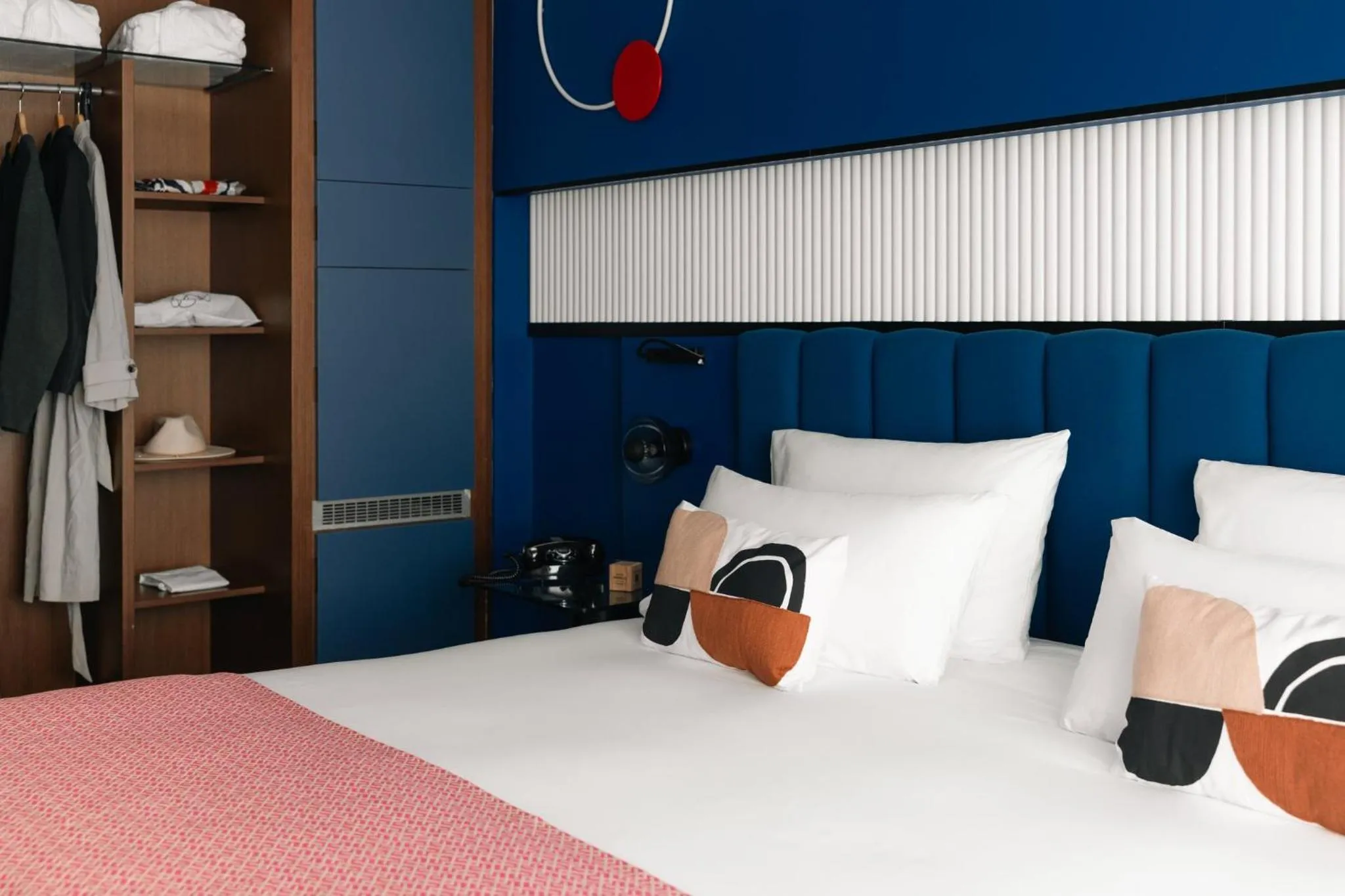 Photo of the whole room, Bed in Hotel Indigo Barcelona Plaza Espana by IHG