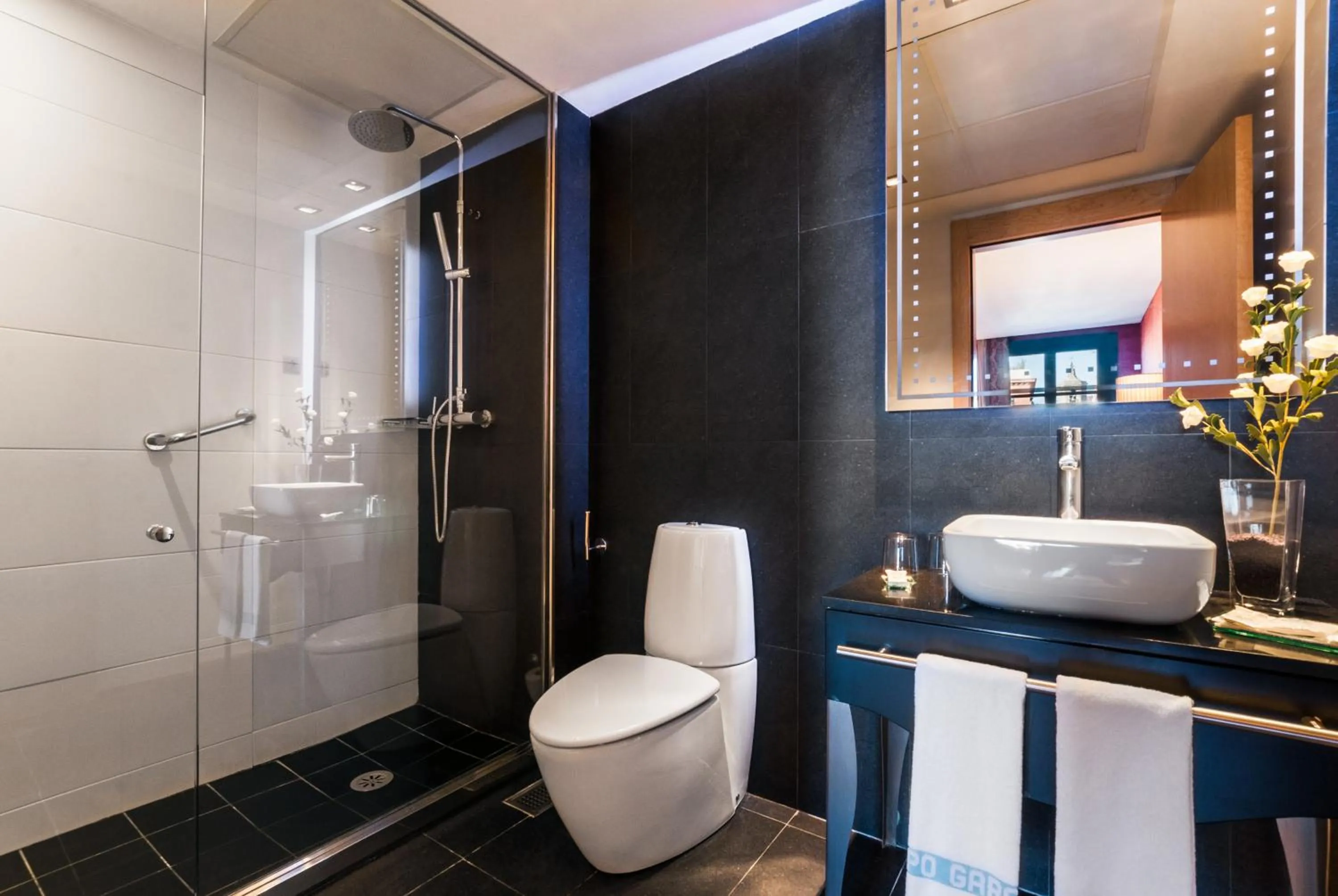 Photo of the whole room in Hotel Medinaceli