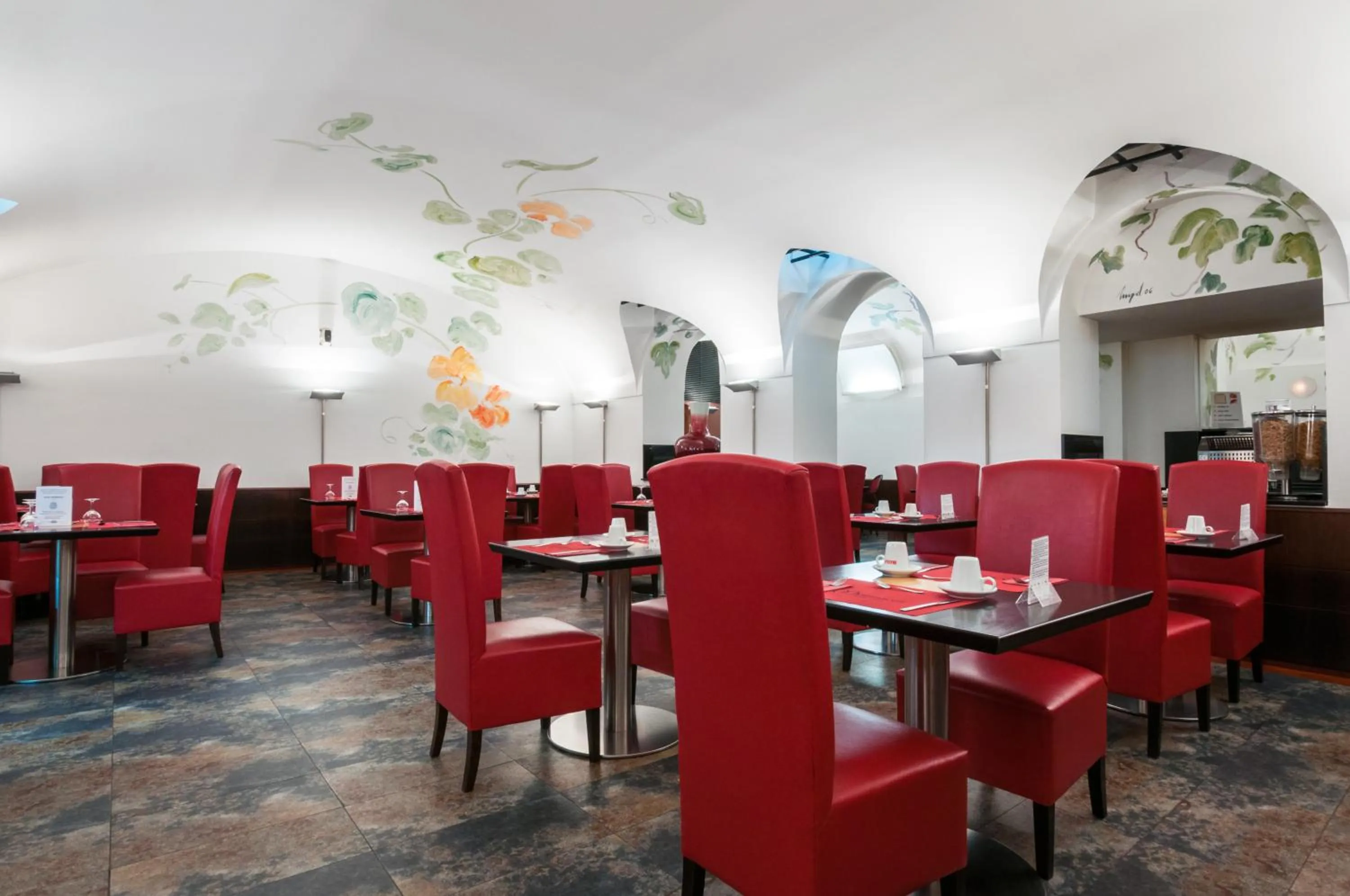 Buffet breakfast in Hotel Medinaceli