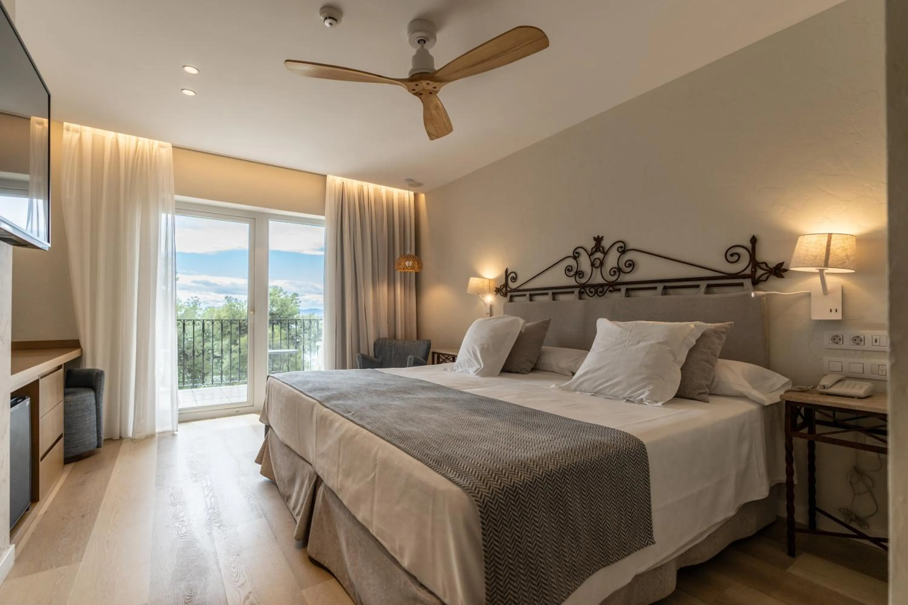 Bed in PALASIET Wellness Clinic&Thalasso 4 SUP