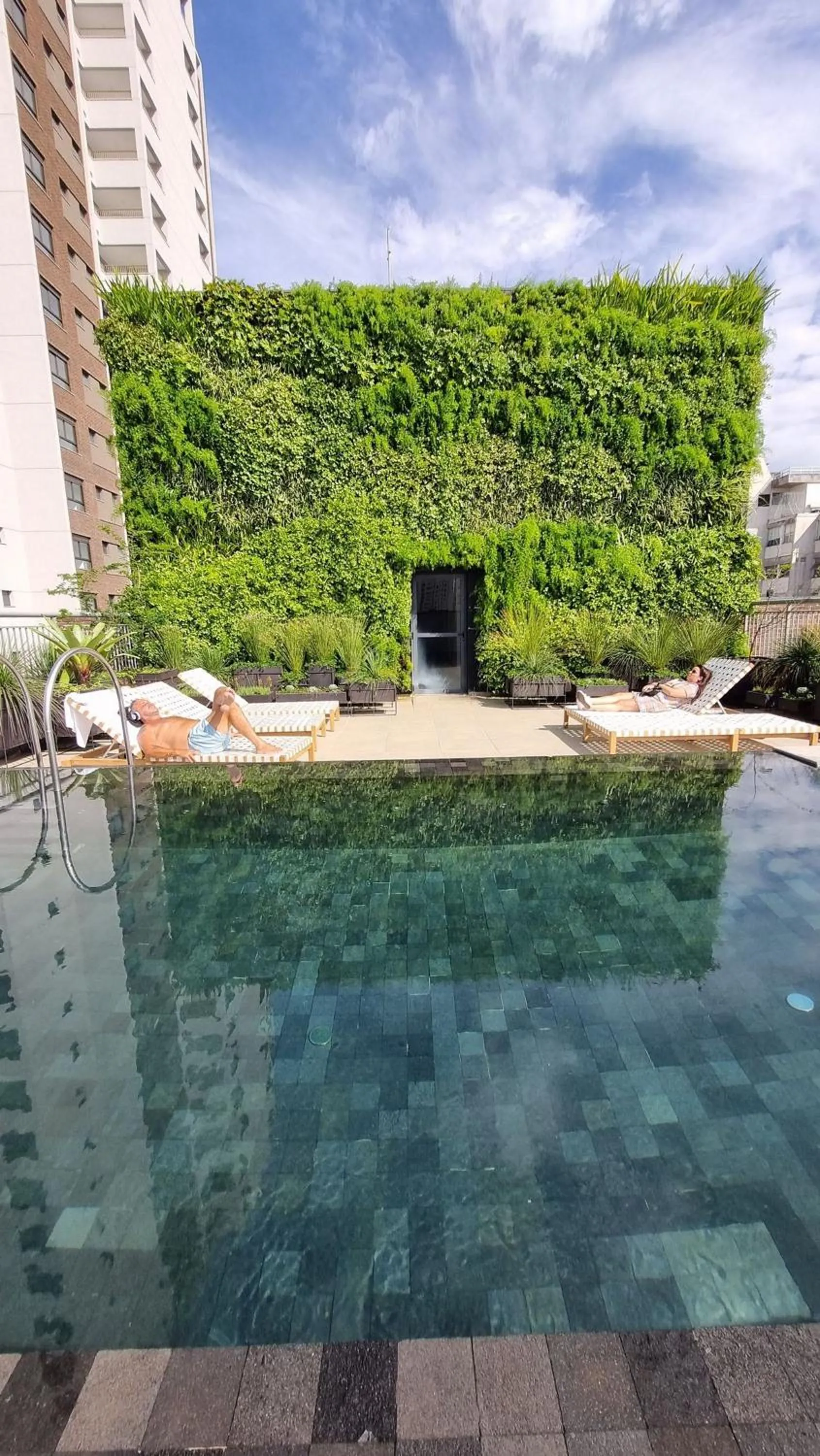 Canal do Anfitrião | Studios Jauperi