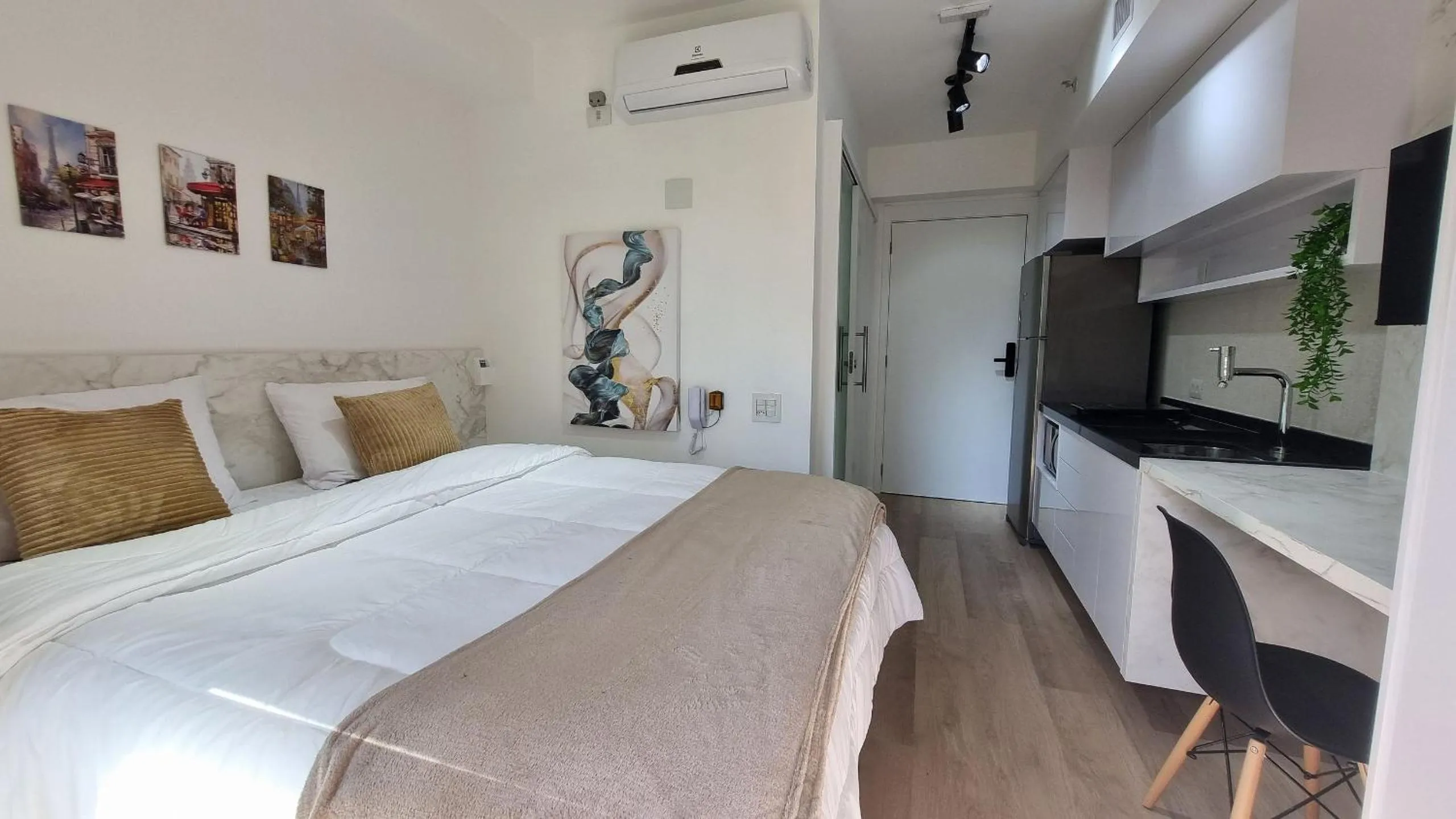 Bed in Canal do Anfitrião | Studios Jauperi