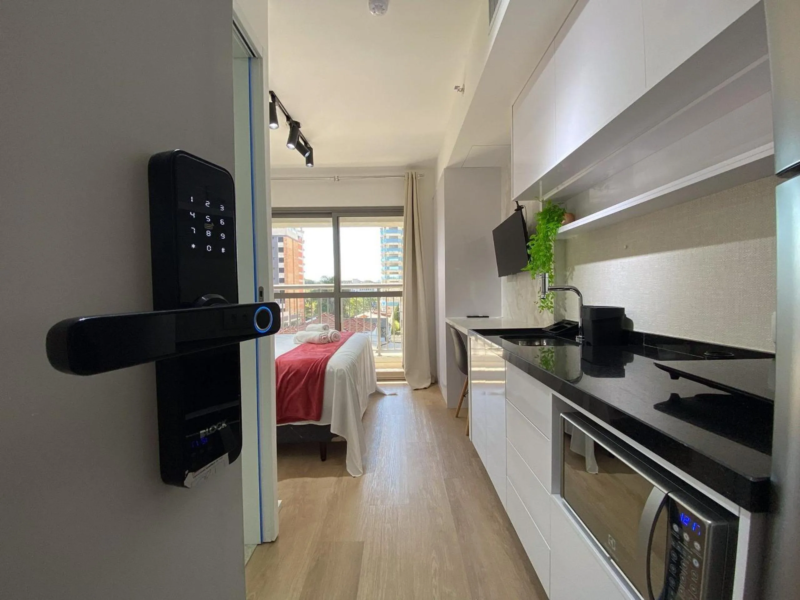 Canal do Anfitrião | Studios Jauperi