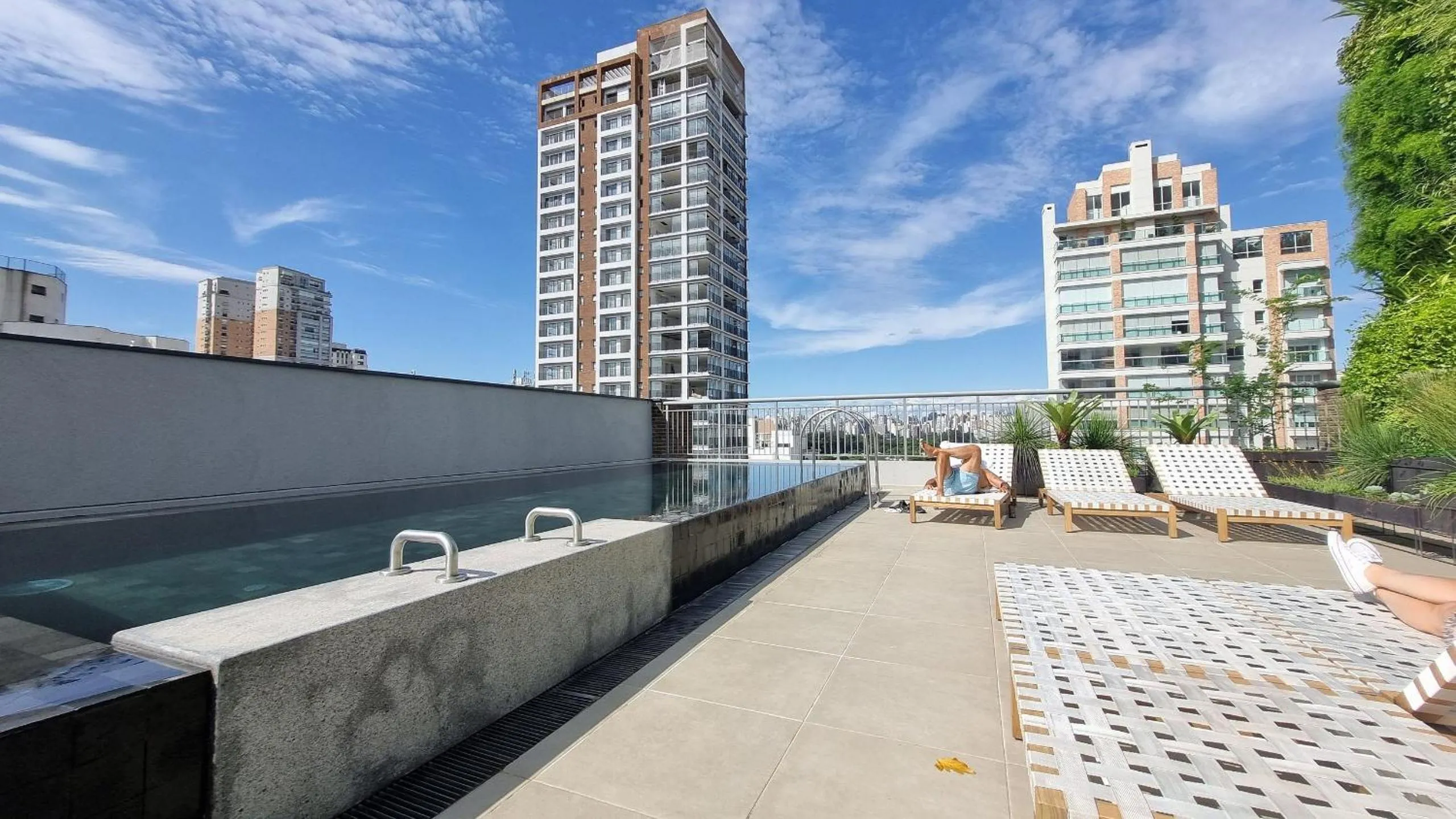 Canal do Anfitrião | Studios Jauperi