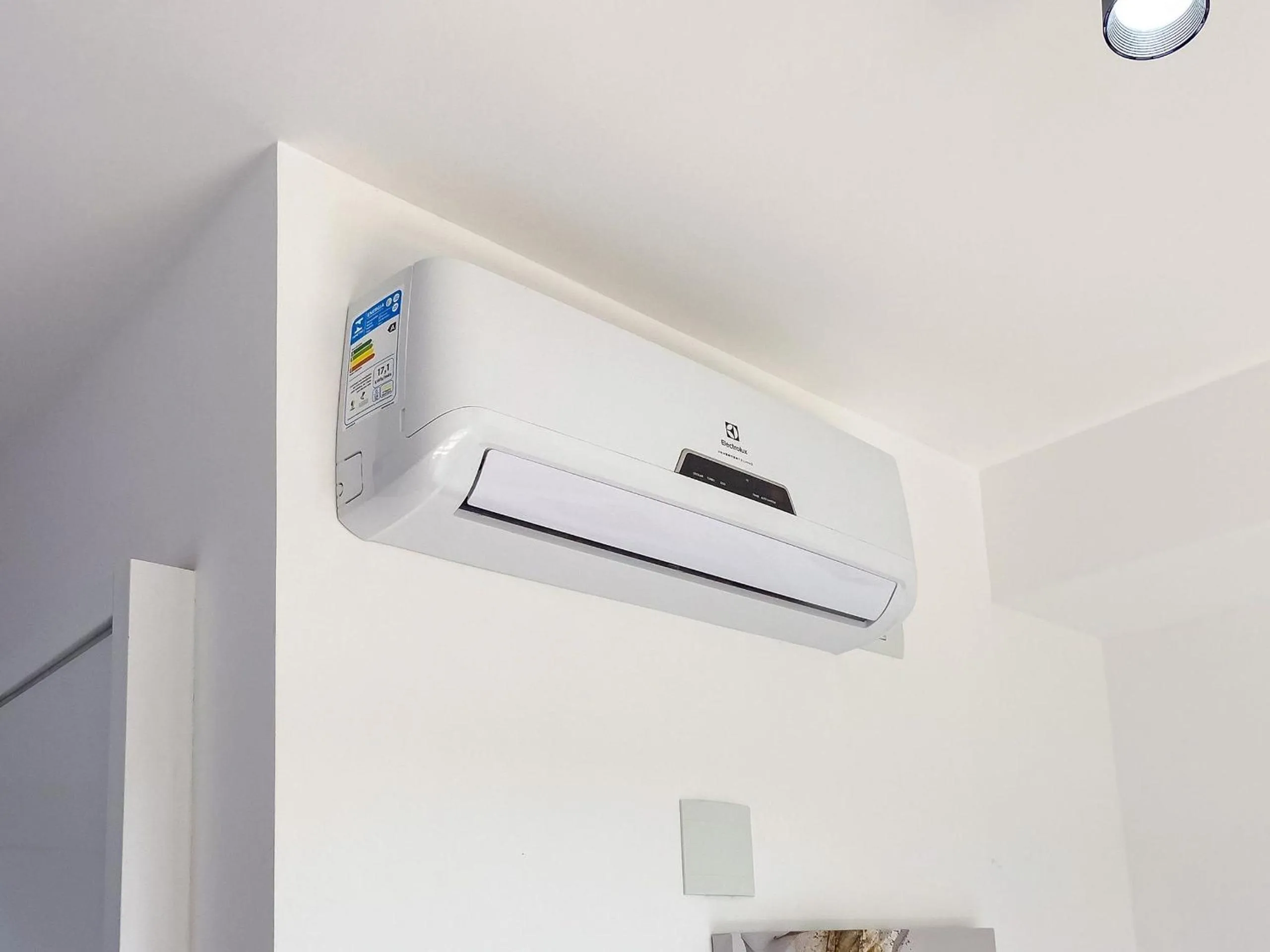 Canal do Anfitrião | Studios Jauperi