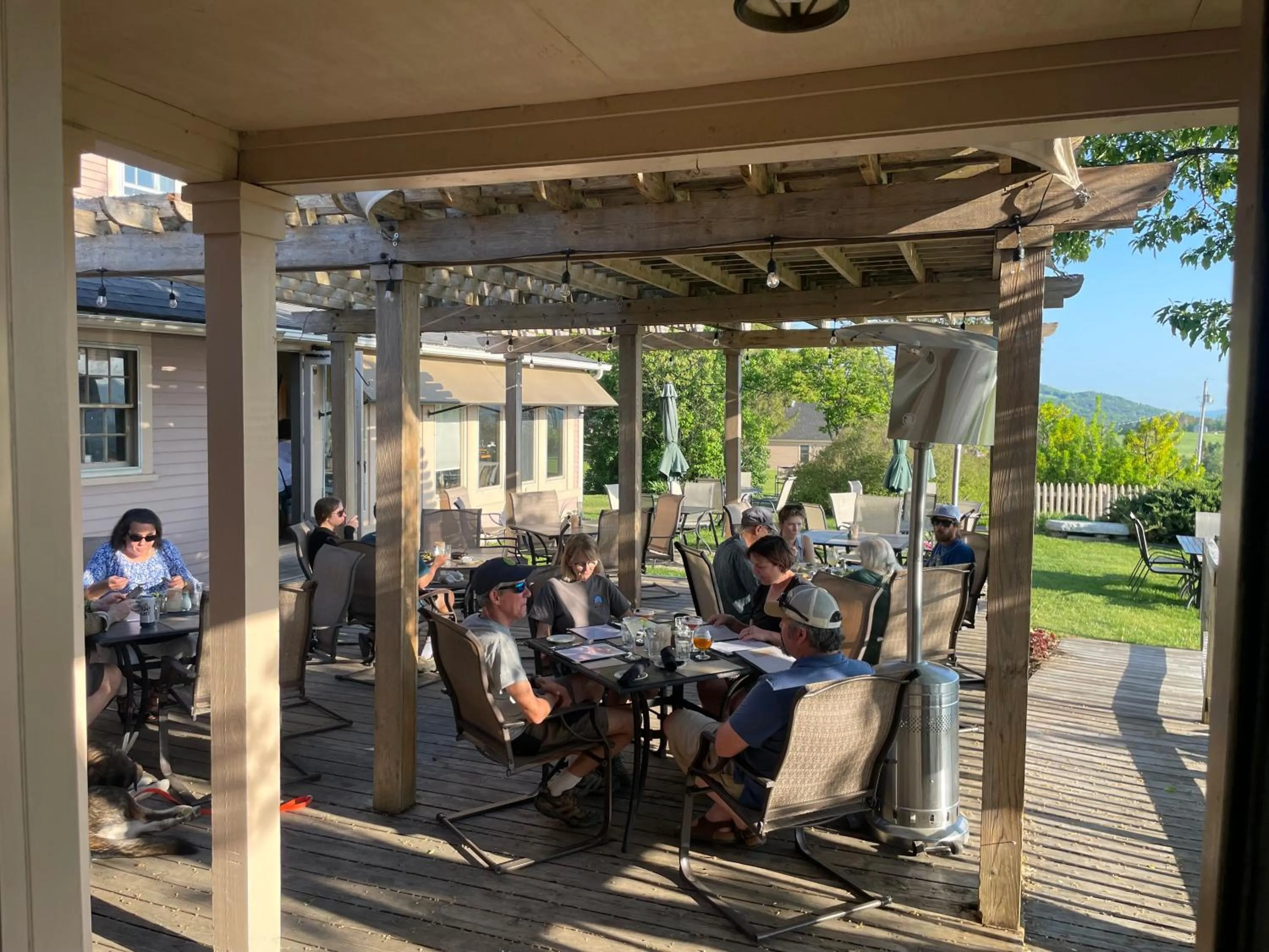 Lounge or bar in The Wildflower Inn