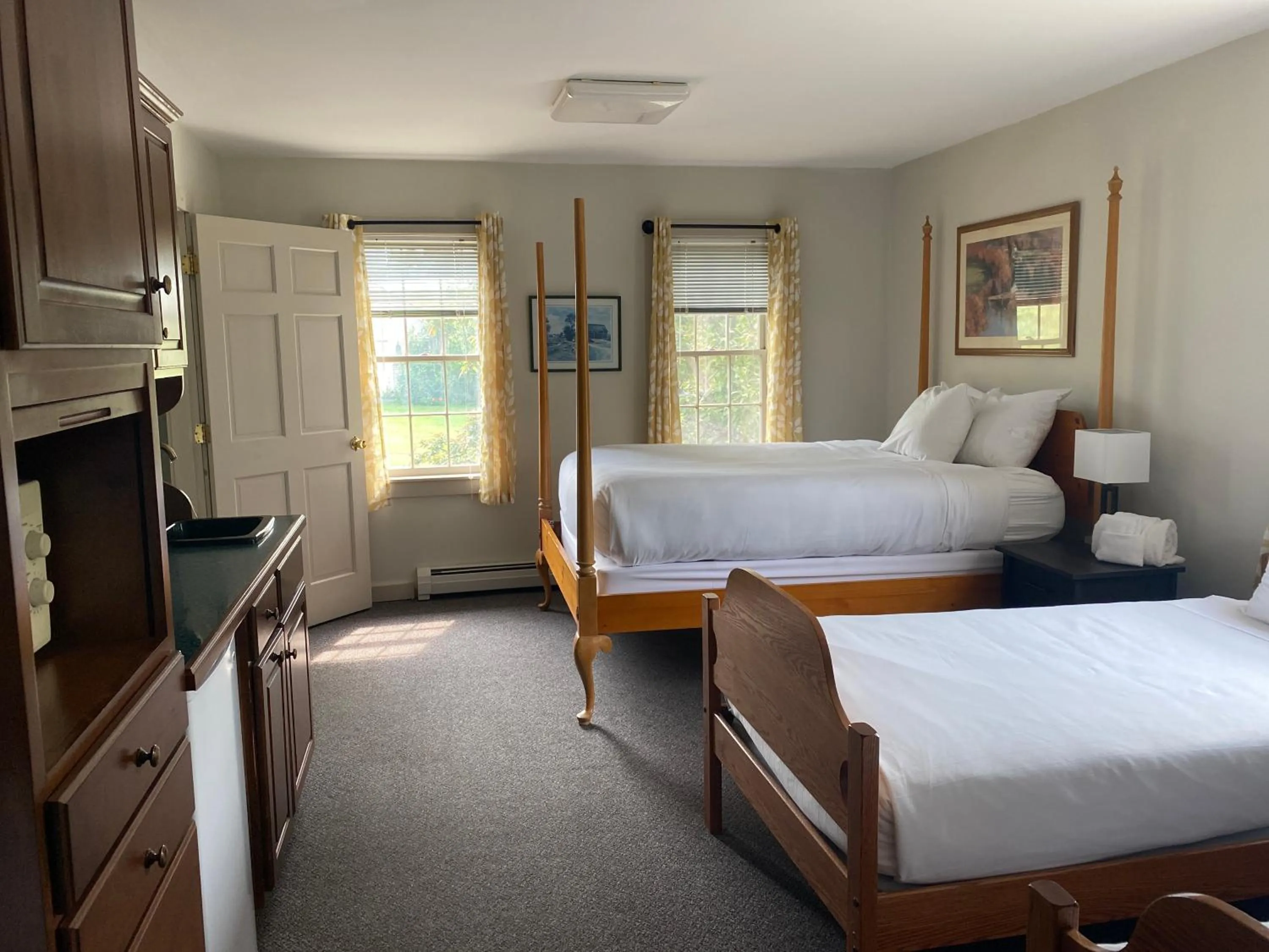 Bedroom, Bed in The Wildflower Inn