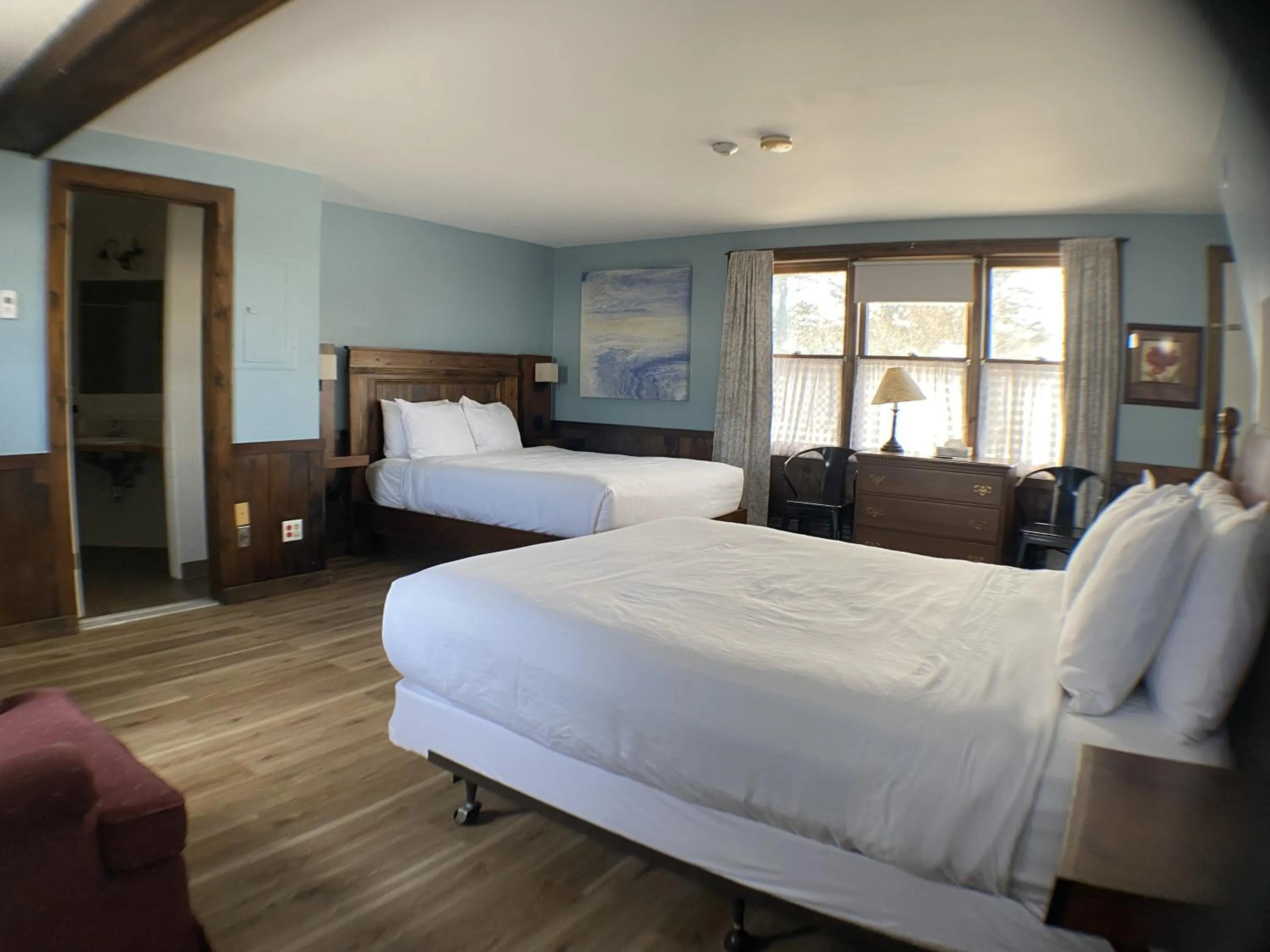 Bedroom, Bed in The Wildflower Inn