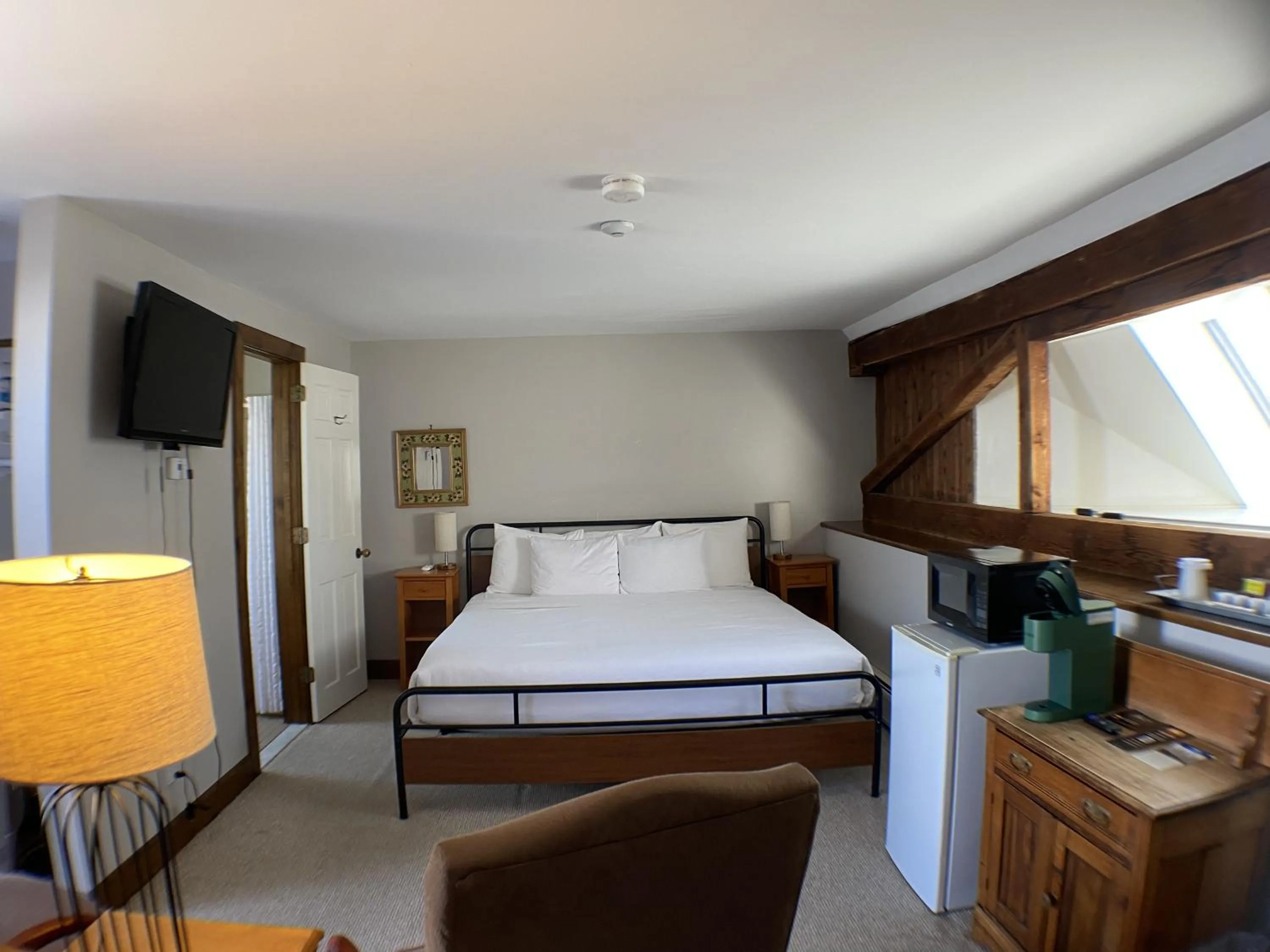 Bedroom, Bed in The Wildflower Inn