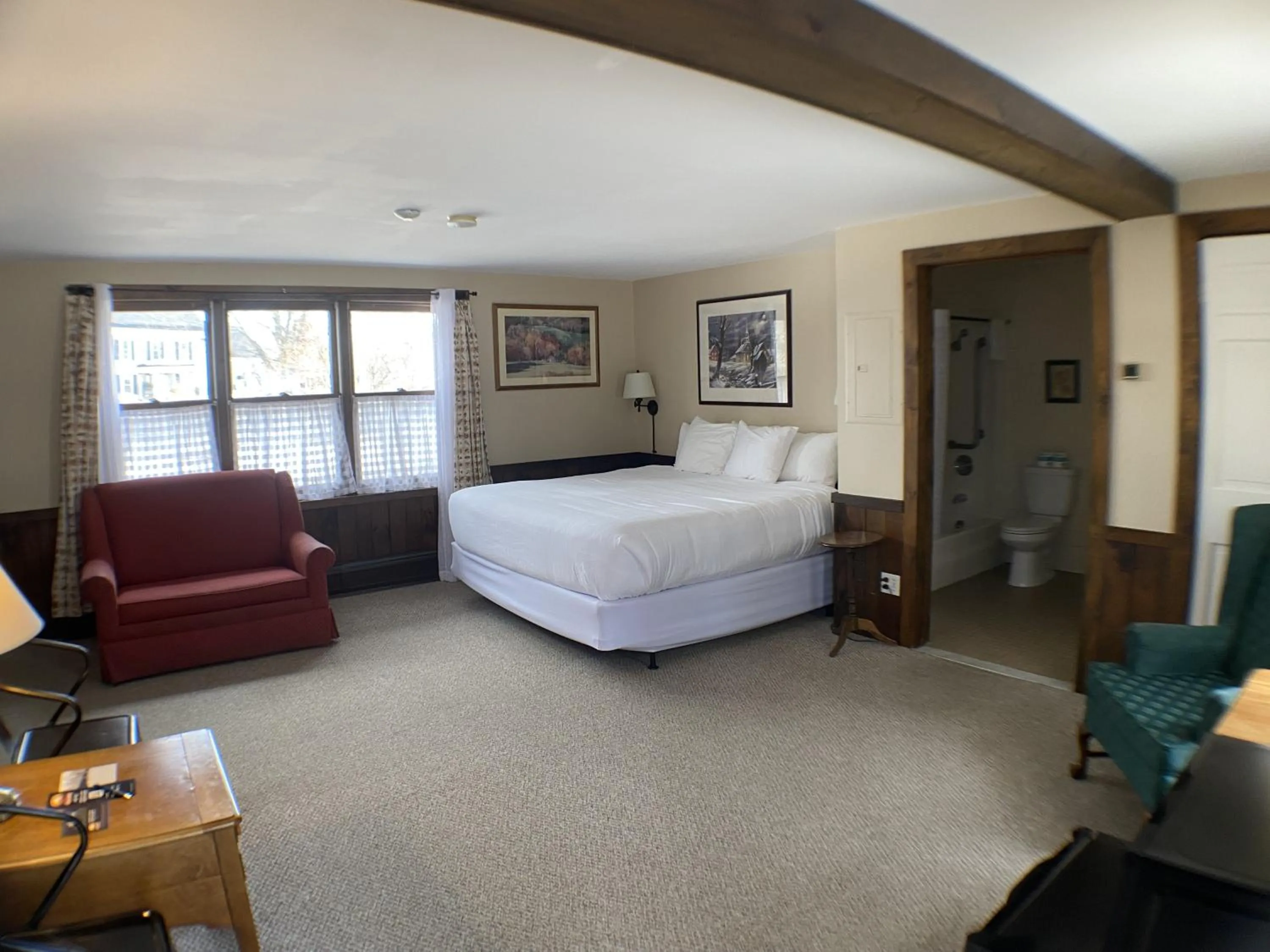 Bedroom, Bed in The Wildflower Inn