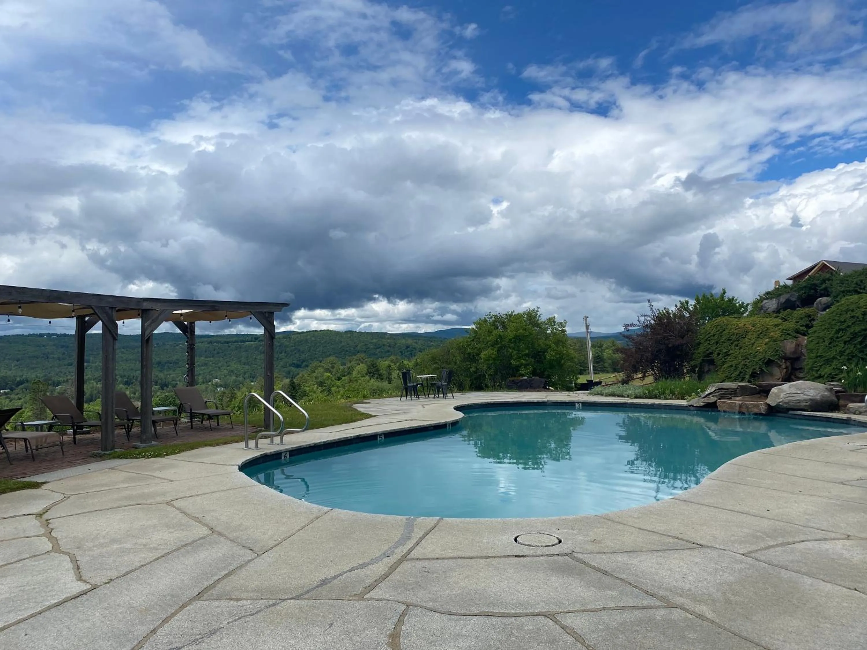 Swimming pool in The Wildflower Inn