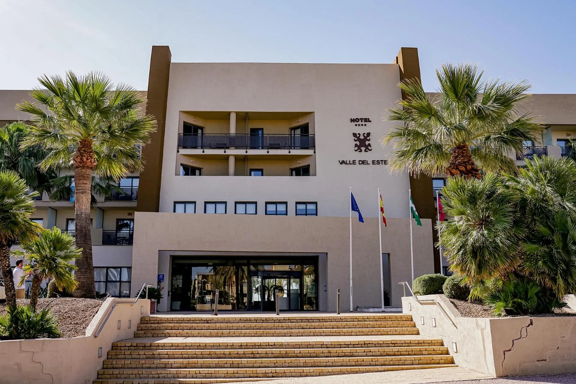 Property building in Hotel Valle del Este