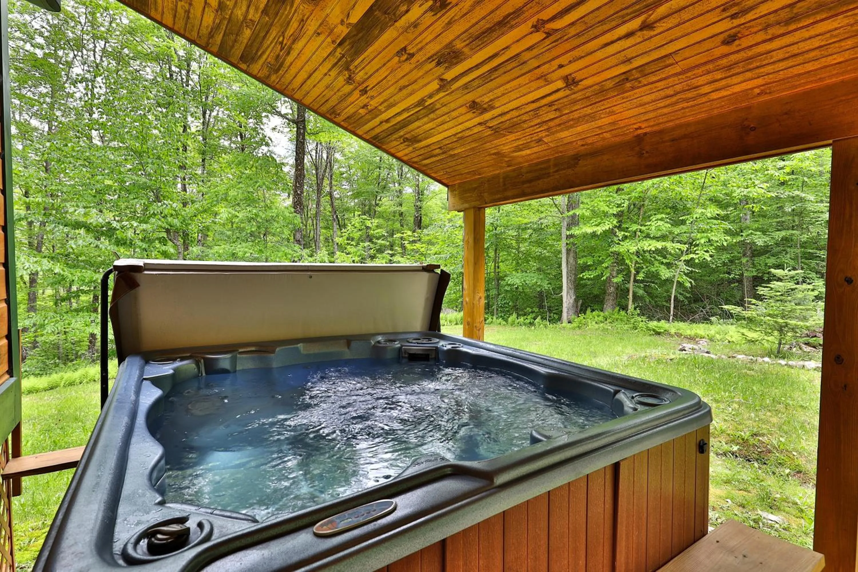 Tanglewood Chalet- 4 BR 4 BA Family Home in Killington, Perfect for Groups home