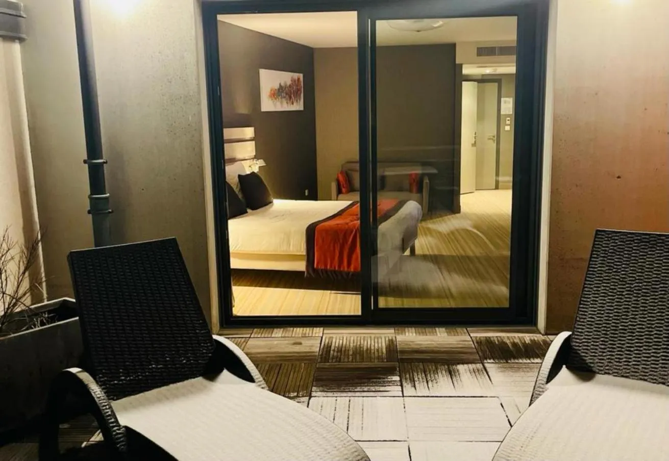 Bedroom in Au Coeur Des Bulles