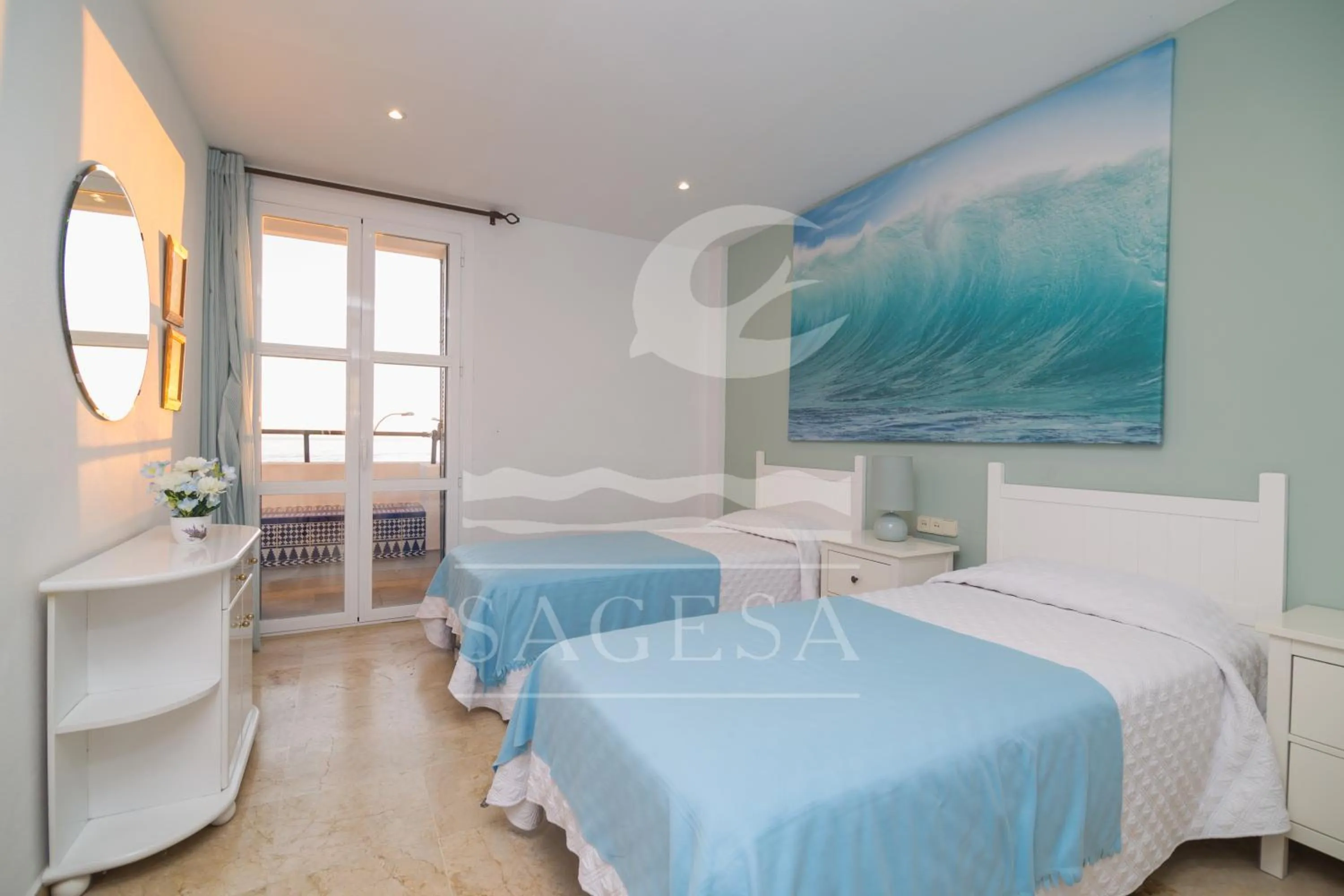 Photo of the whole room, Bed in Jardines de las Golondrinas