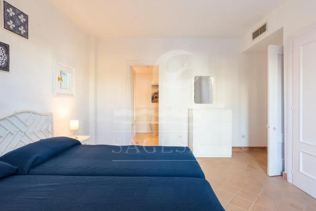 Bedroom, Bed in Jardines de las Golondrinas