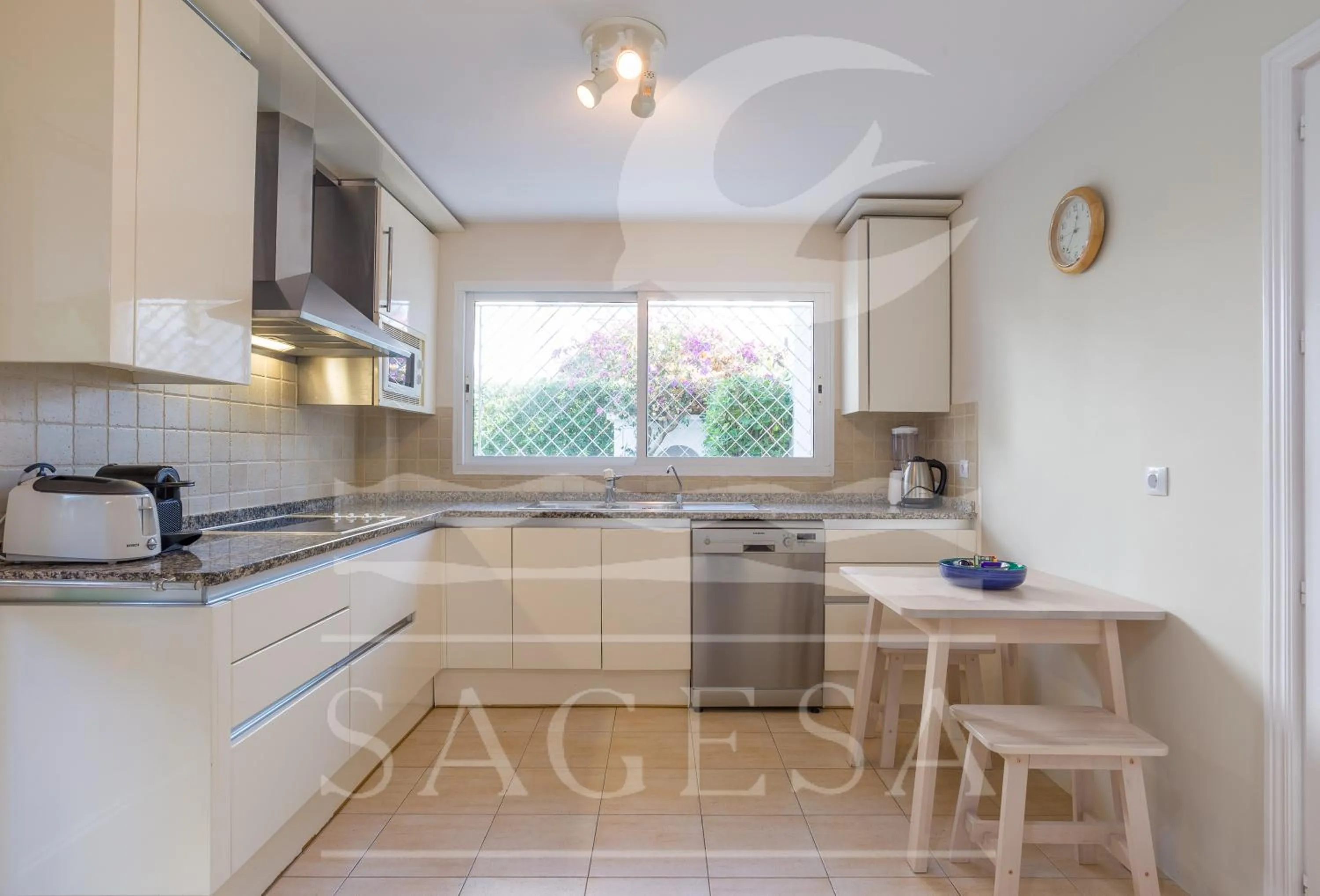 Kitchen or kitchenette in Jardines de las Golondrinas