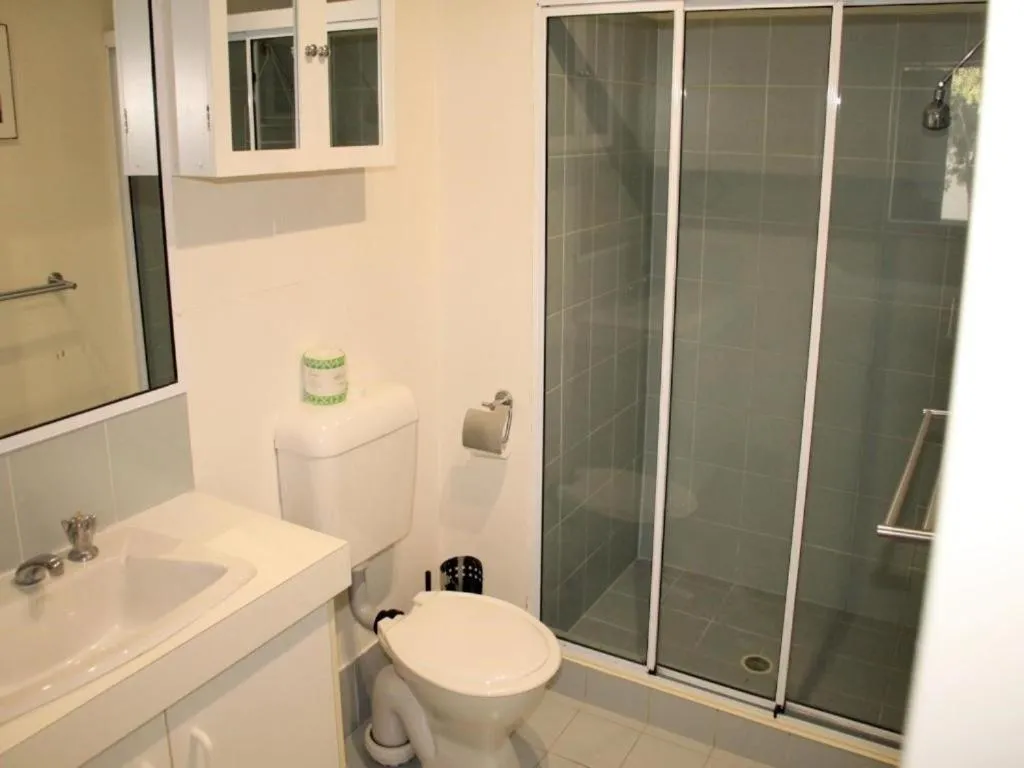 Paradise Grove Holiday Apartments