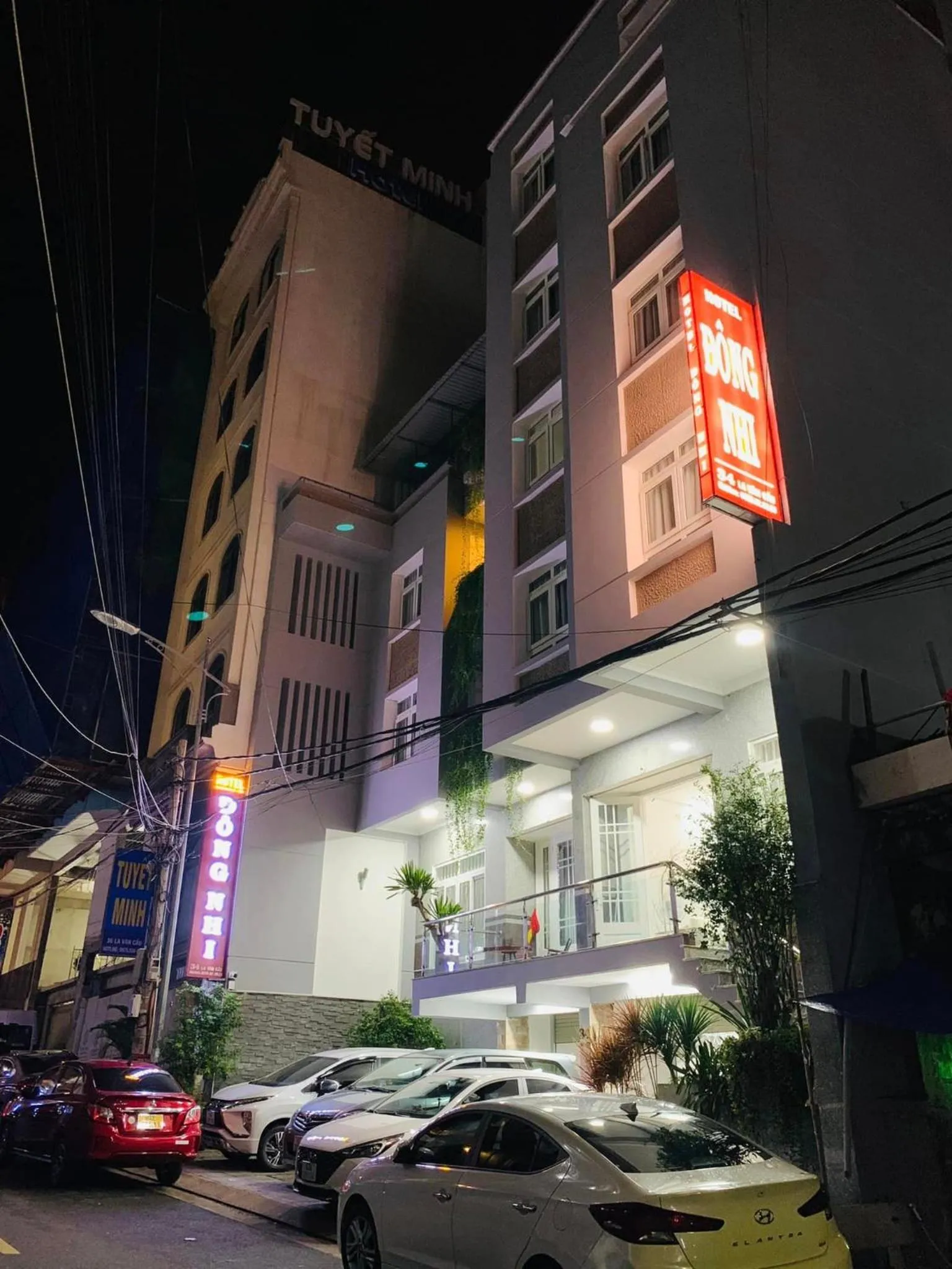 Property building in Hotel Đông Nhi