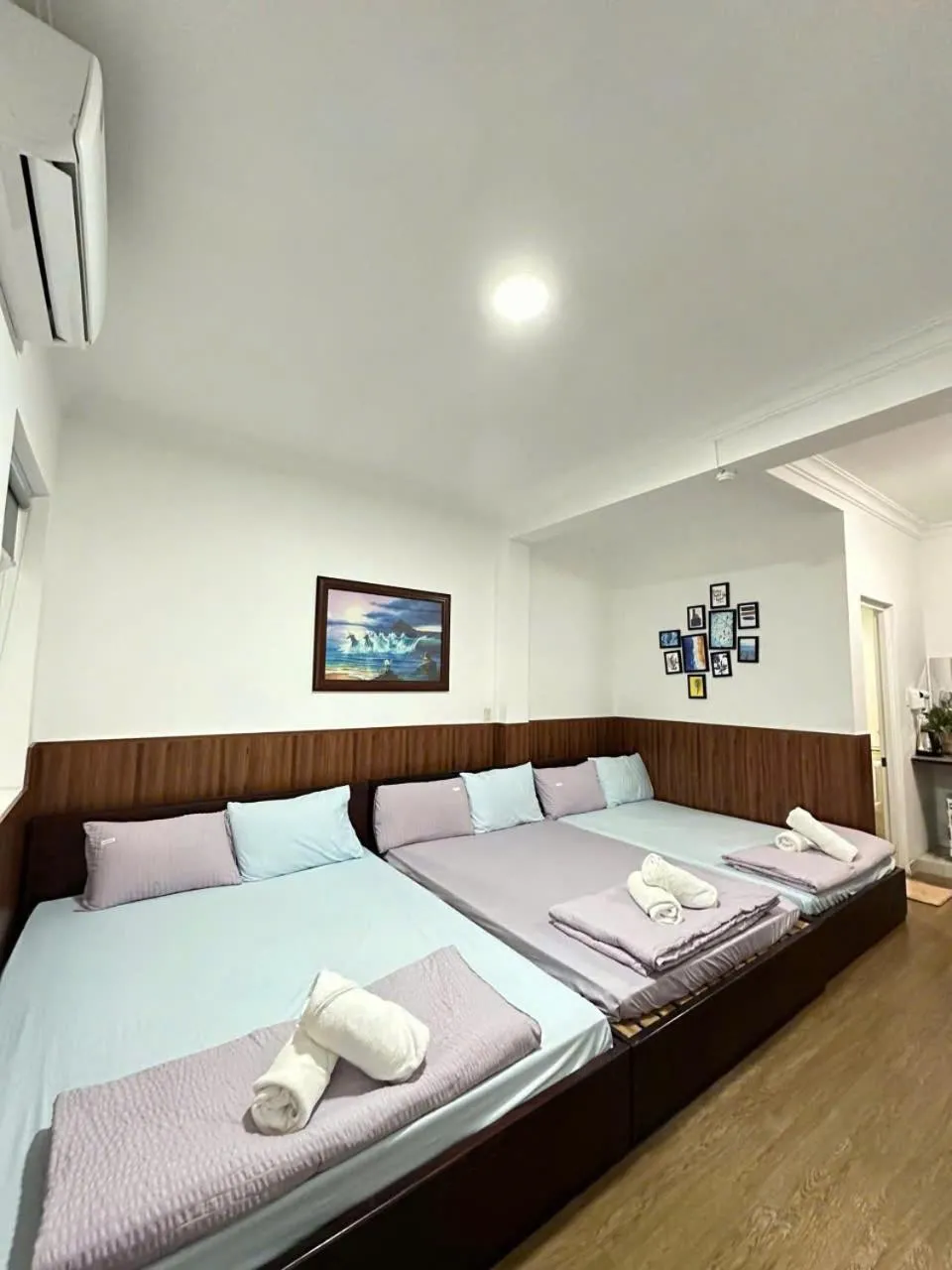 Bed in Hotel Đông Nhi