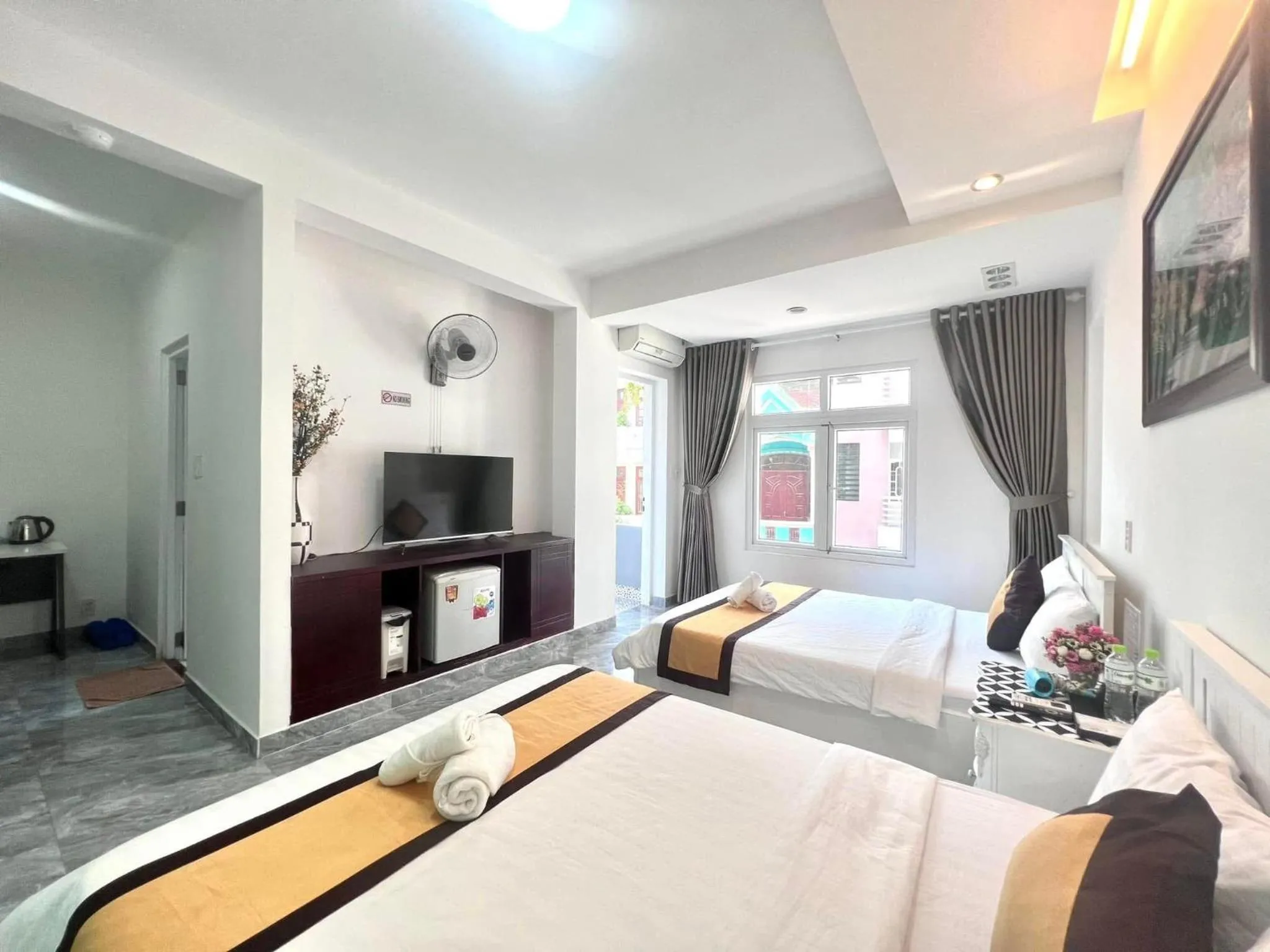 Bed in Hotel Đông Nhi