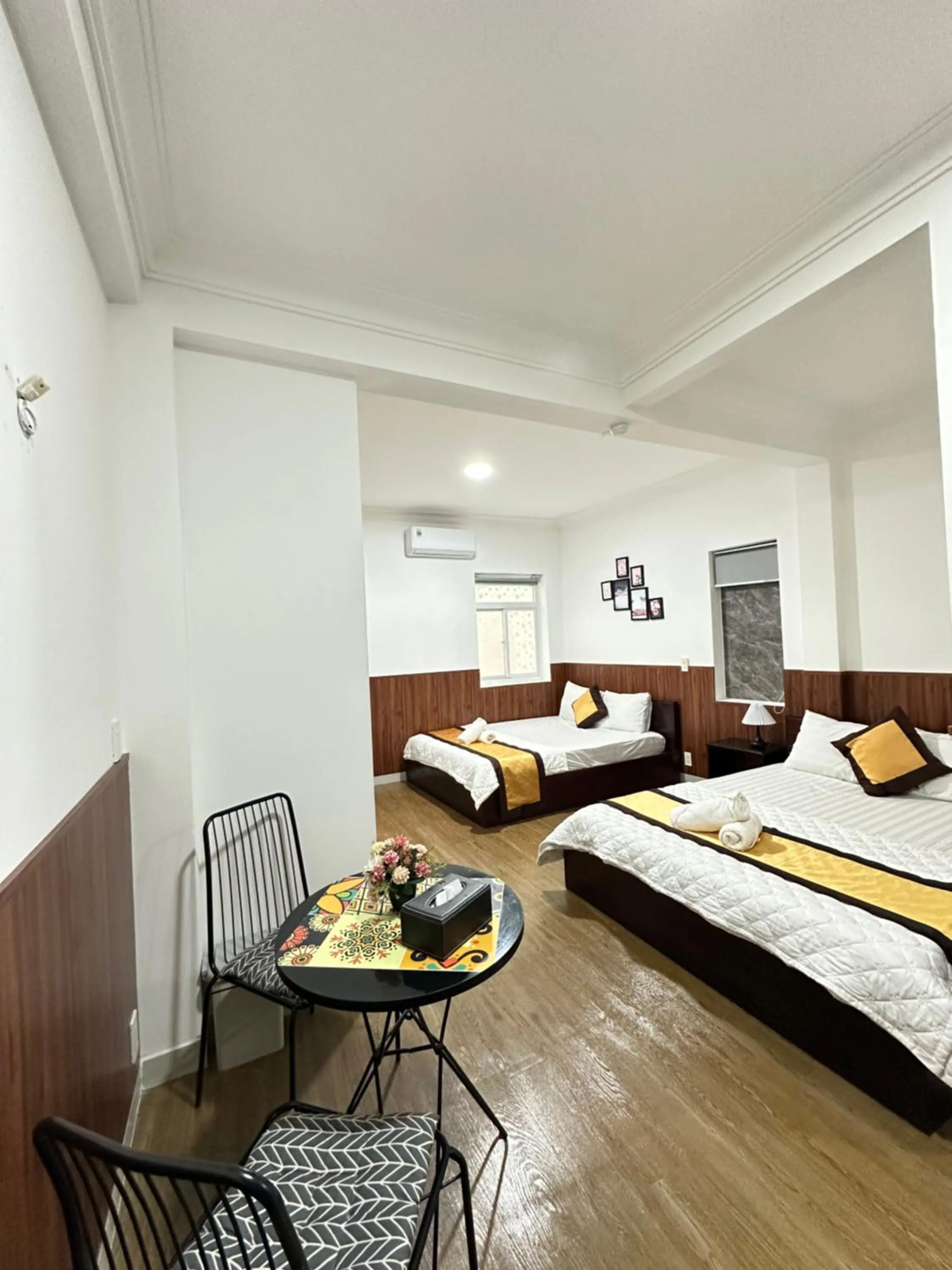Bed in Hotel Đông Nhi