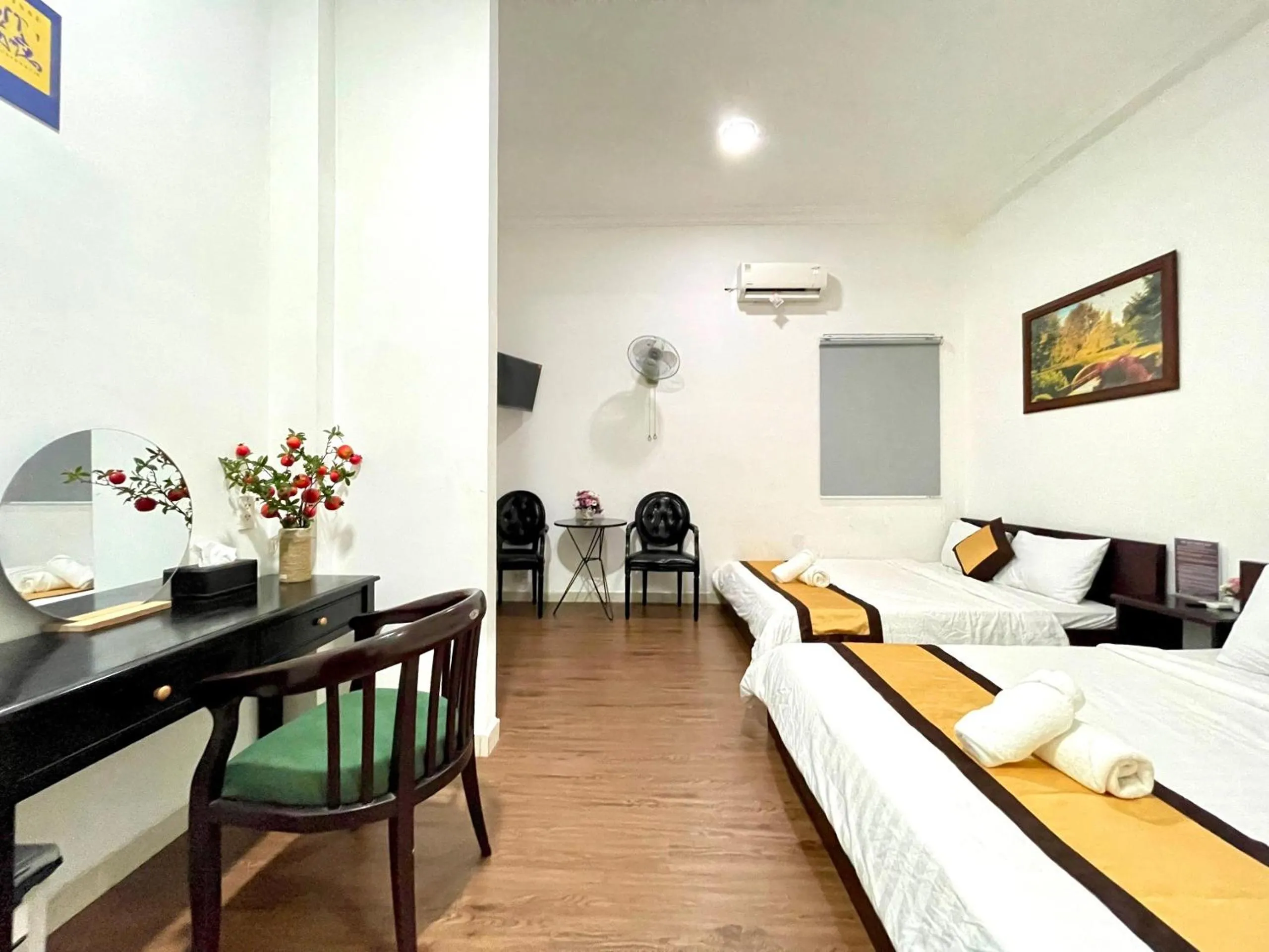 Bed in Hotel Đông Nhi