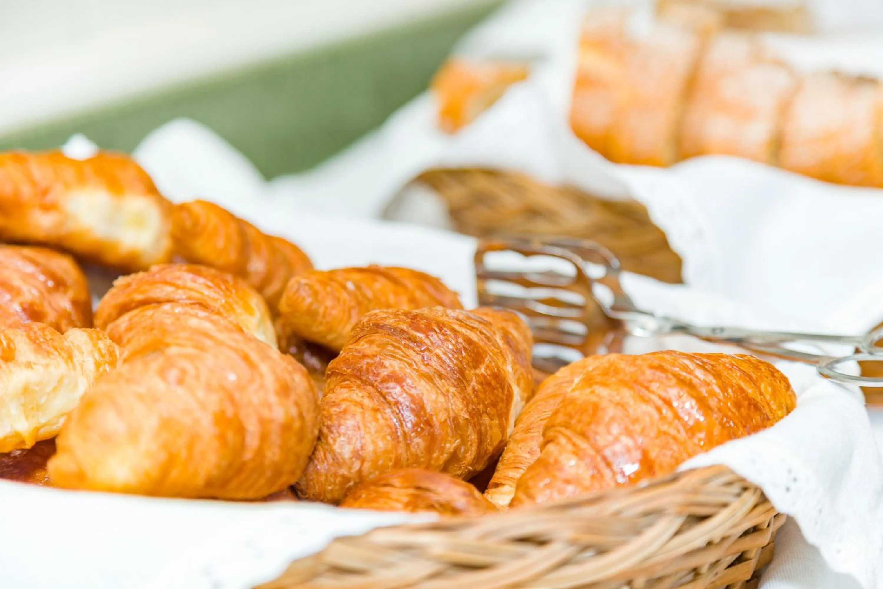 Continental breakfast in Hotel Spa Bosque Mar