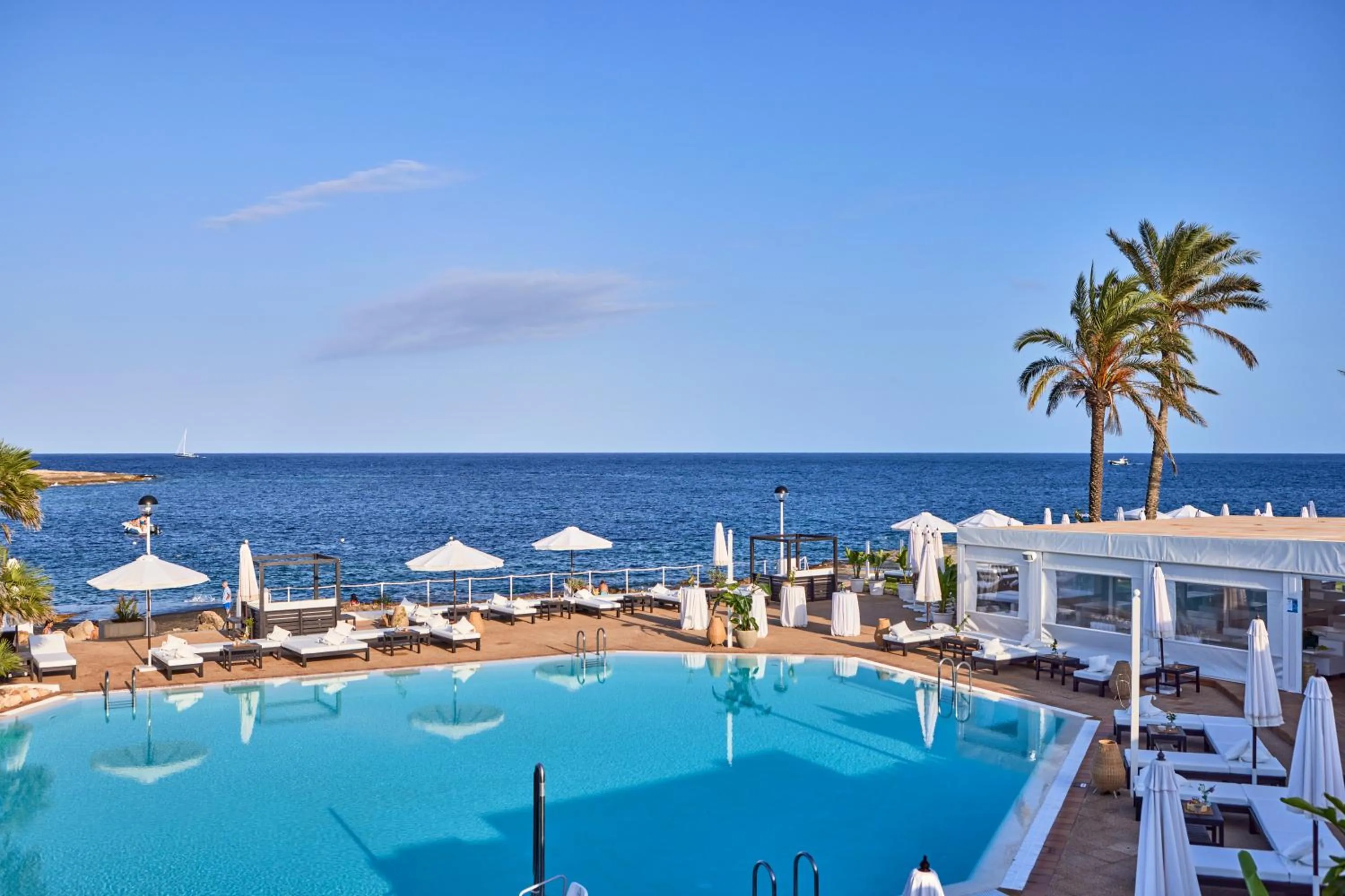 Property building in AluaSoul Menorca - Adults Only