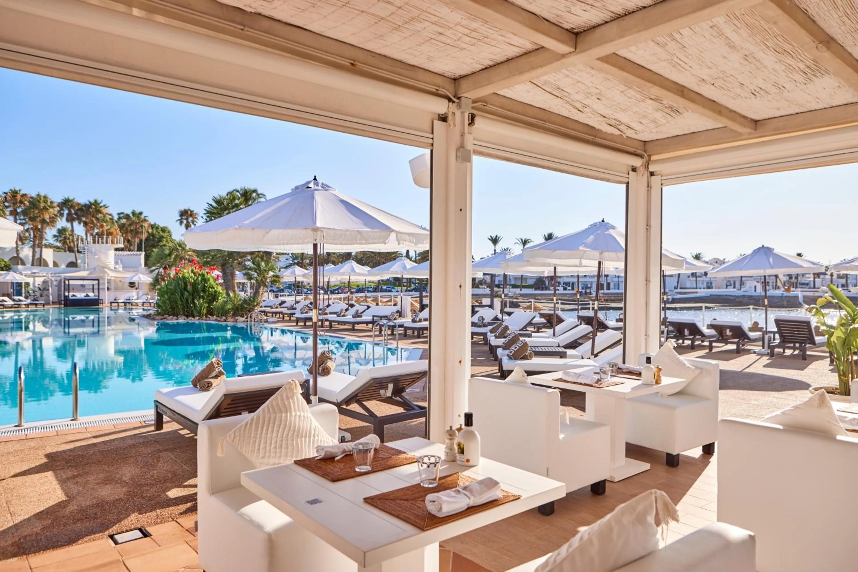 Restaurant/places to eat in AluaSoul Menorca - Adults Only